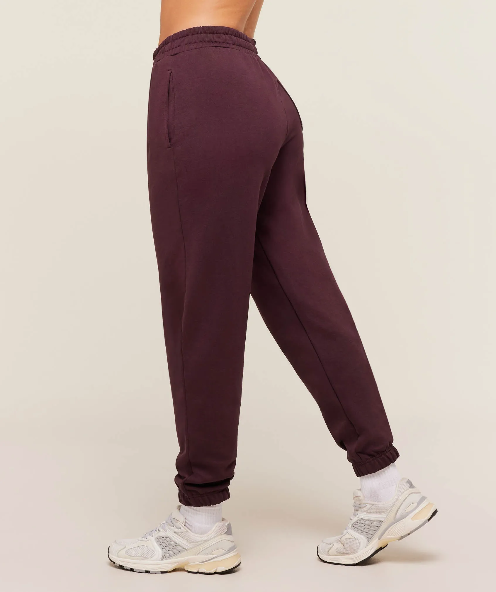 Gymshark All Seasons Graphic Jogger - GS Cherry Purple sold by Gymshark product image thumbnail 3