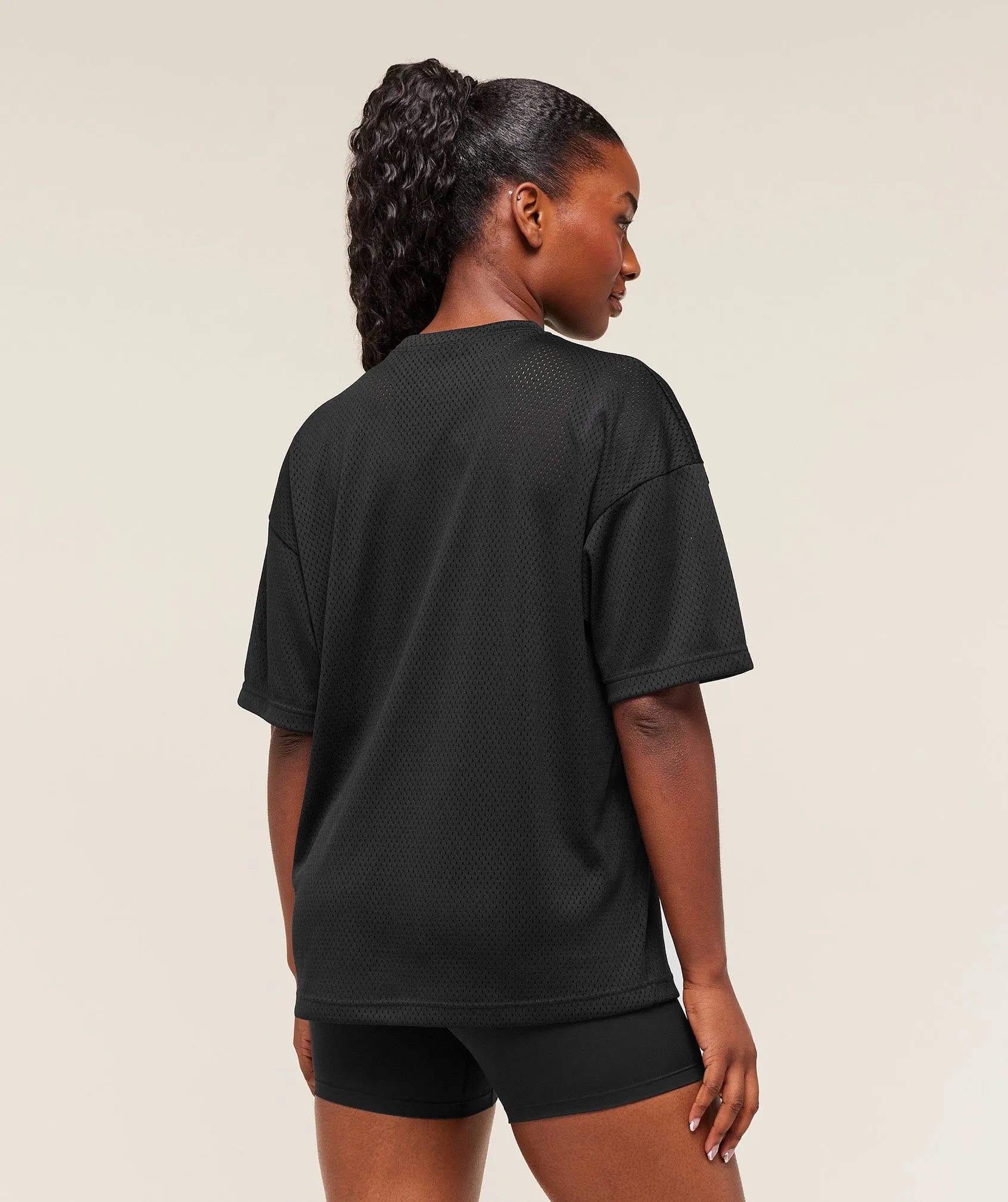 Gymshark Lifting Mesh Oversized Tee - Black sold by Gymshark product image thumbnail 2