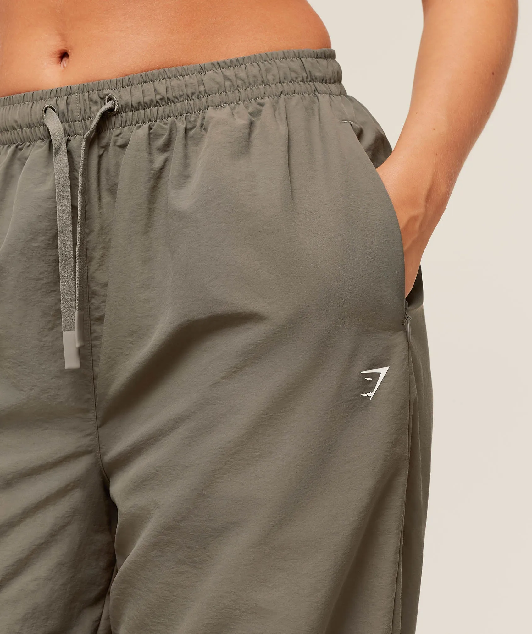 Gymshark Contrast Track Pant - Camo Brown/Linen Brown/Oat White sold by Gymshark product image thumbnail 5