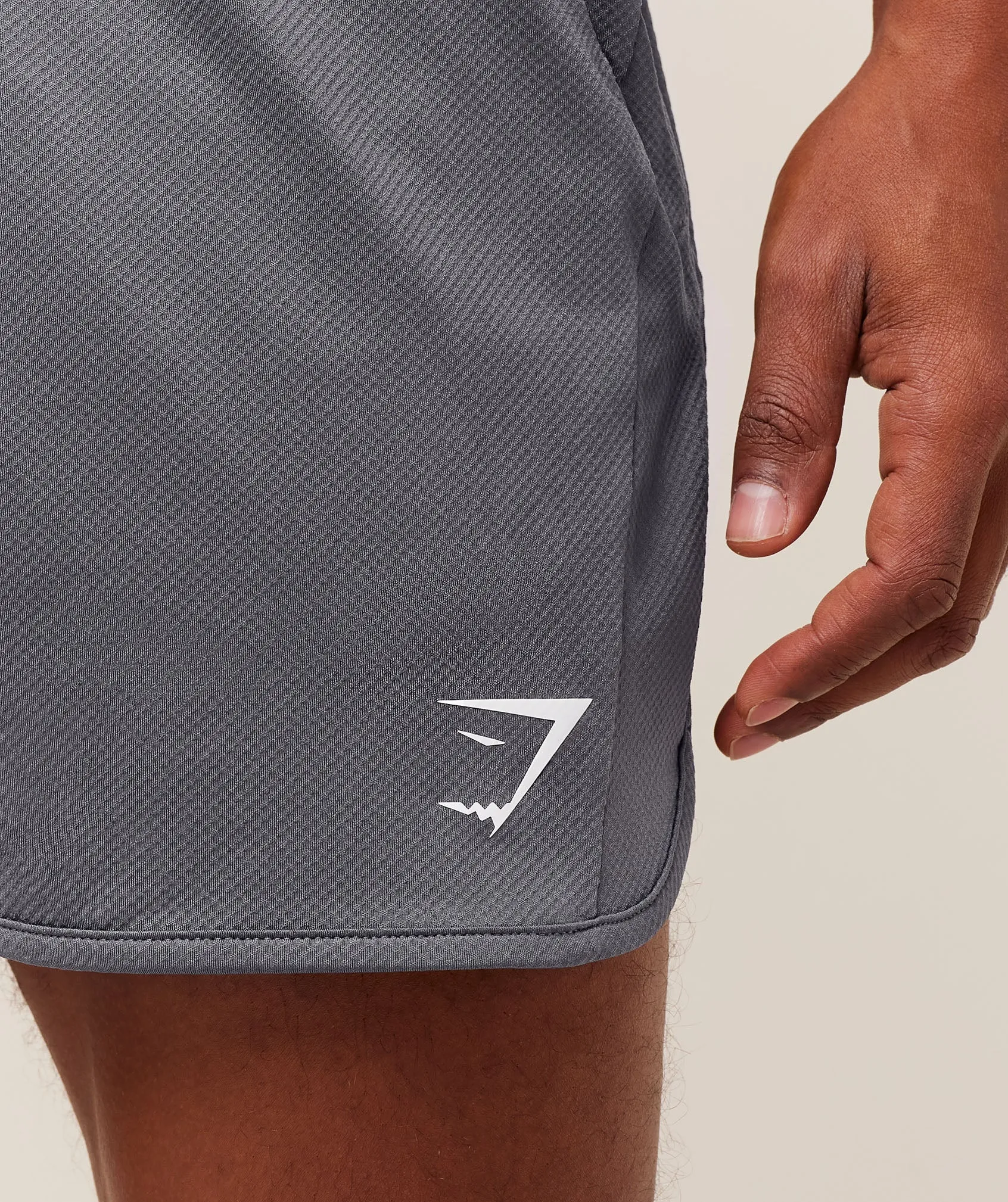 Gymshark Mesh Hybrid 5" Shorts - Dark Grey sold by Gymshark product image thumbnail 5