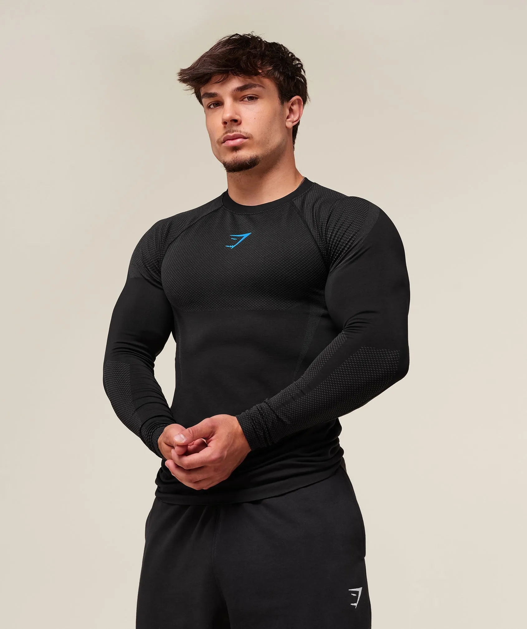 Gymshark Onyx 5.0 Seamless Long Sleeve T-Shirt - Black/Onyx Grey sold by Gymshark