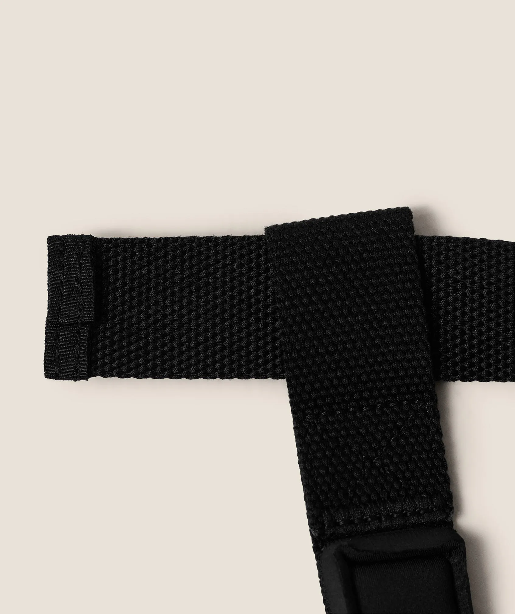 Gymshark Lifting Straps - Black sold by Gymshark product image thumbnail 4