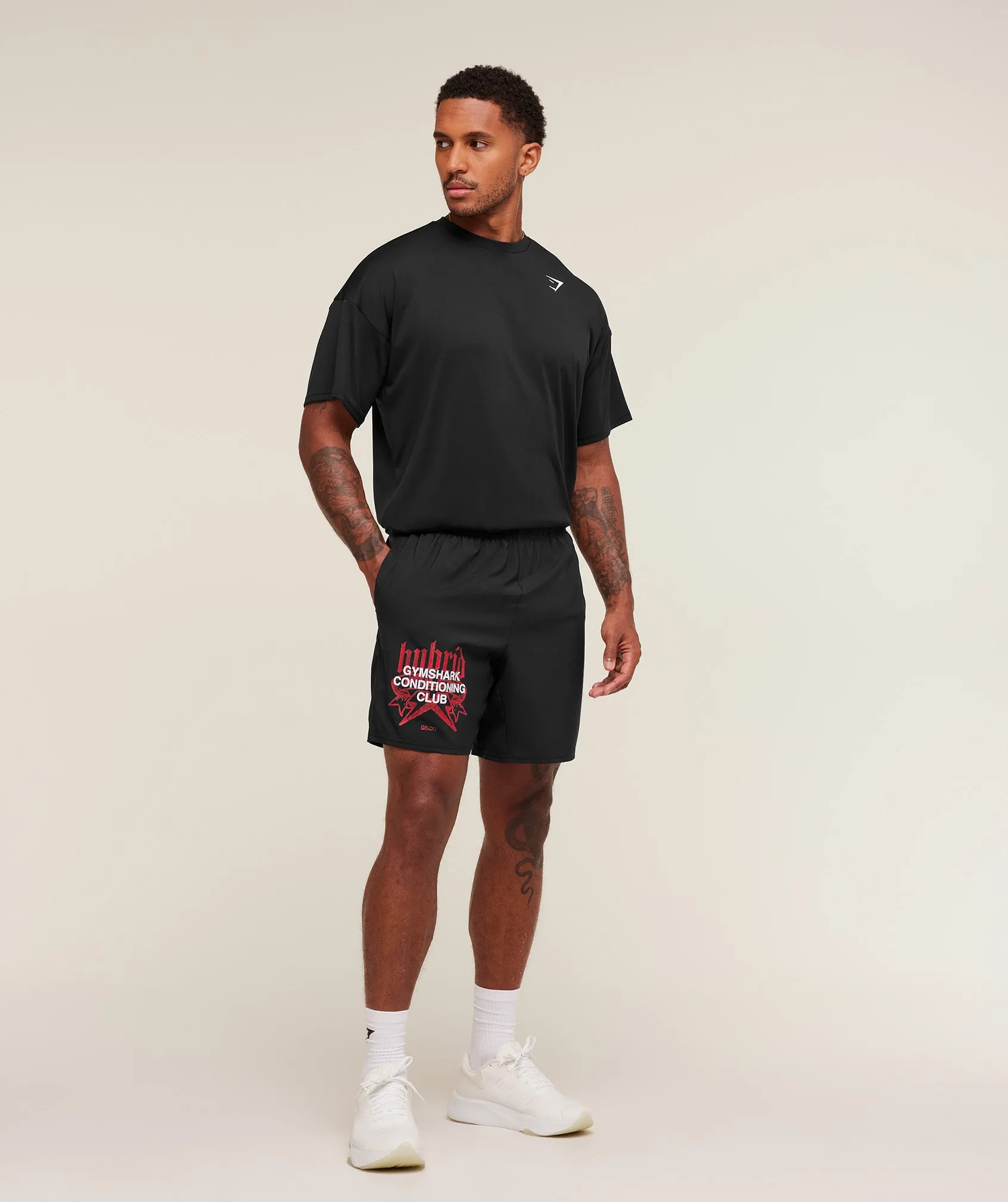 Gymshark Hybrid Graphic 7" Shorts - Black sold by Gymshark product image thumbnail 4