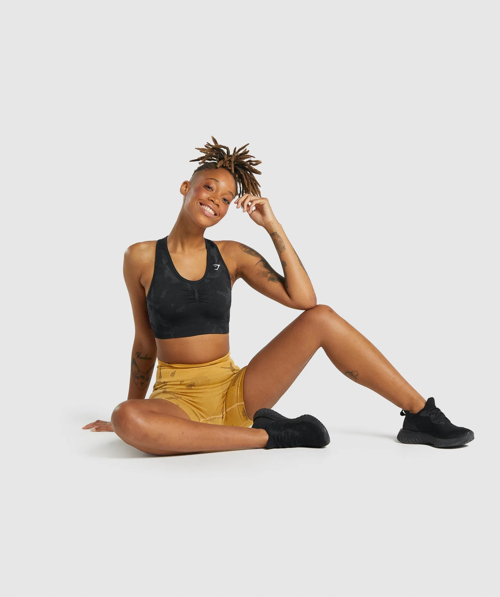 Gymshark Adapt Camo Seamless Racer Back Sports Bra - Savanna | Black sold by Gymshark product image thumbnail 4