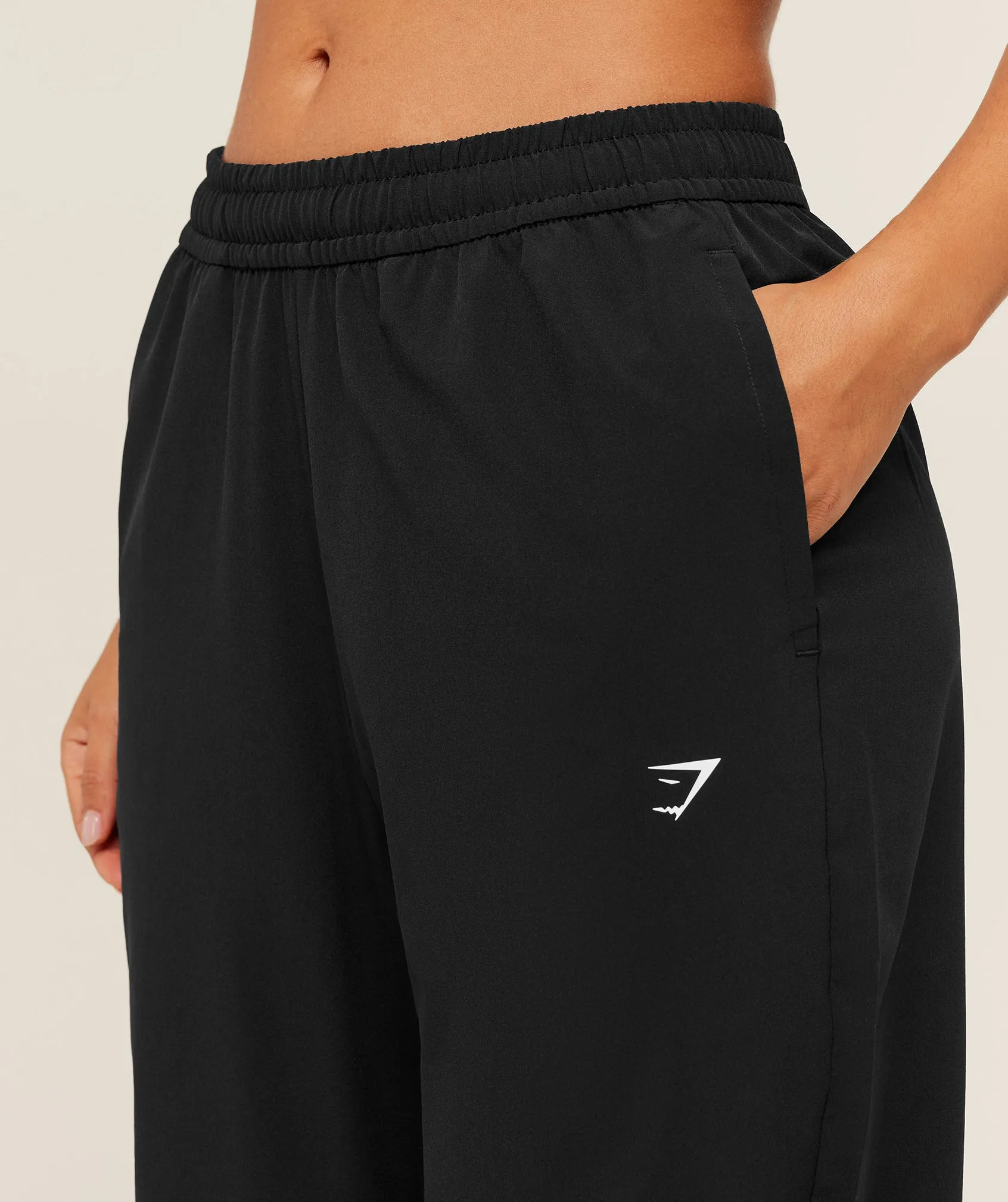 Gymshark Training Everyday Woven Straight Leg Short Pants - GS Black sold by Gymshark product image thumbnail 5