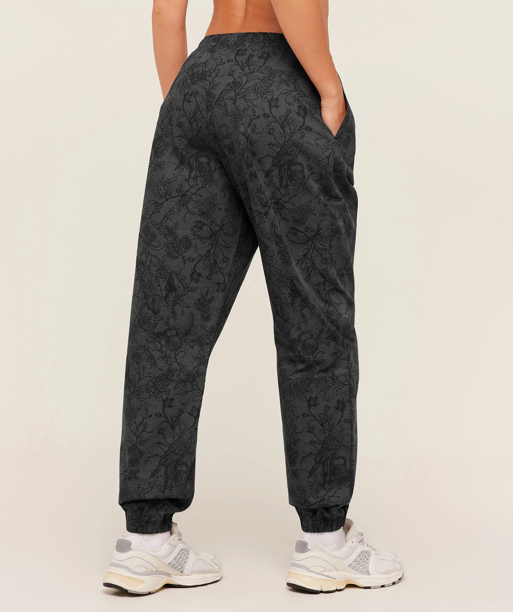 Gymshark Lifting Pump Pants - Black/Onyx Grey sold by Gymshark product image thumbnail 2