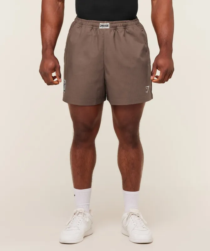 Gymshark Pumper Shorts 5" - Soft Brown made by Gymshark