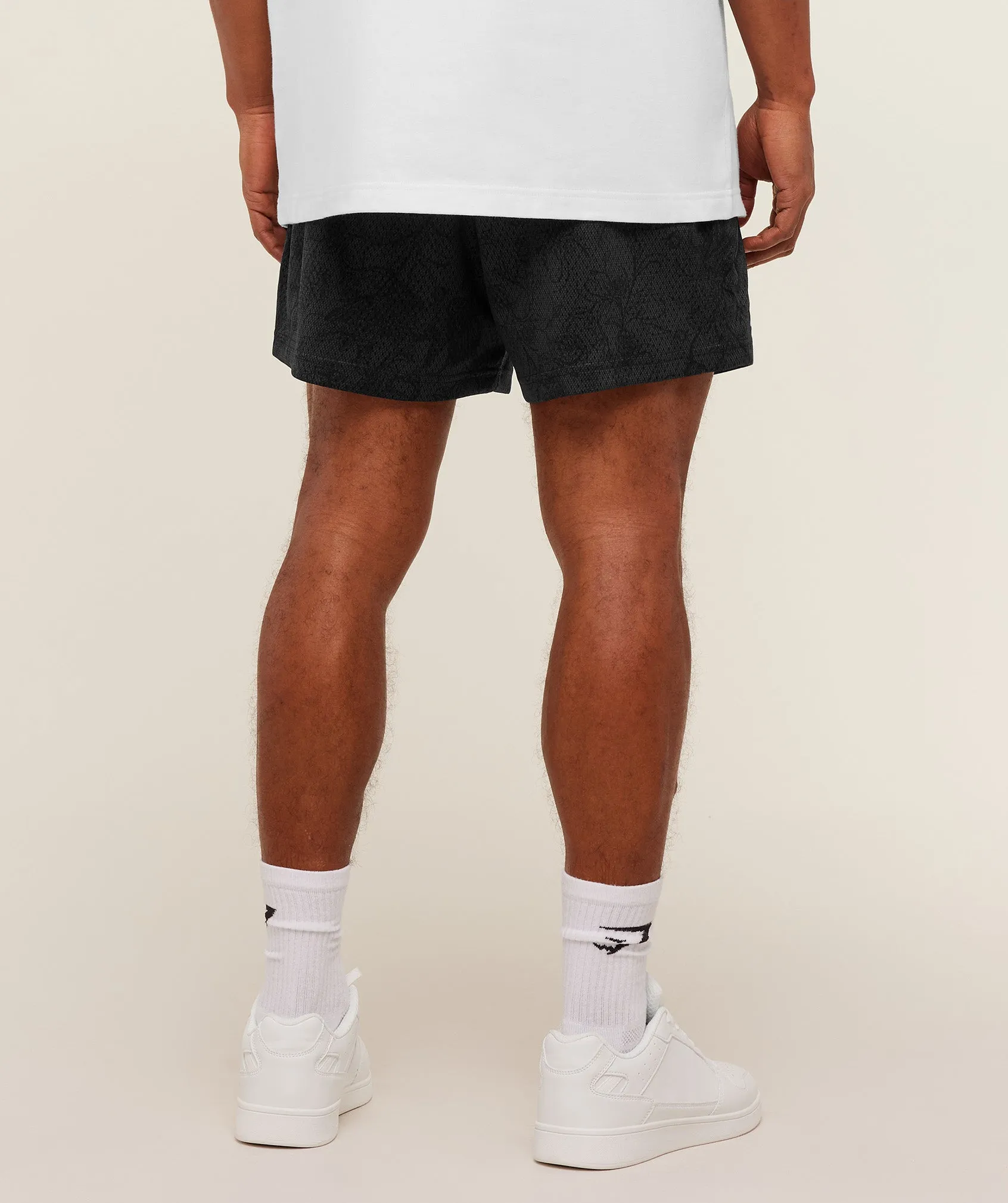 Gymshark Lifting Mesh 5" Shorts - Black/Onyx Grey sold by Gymshark product image thumbnail 2