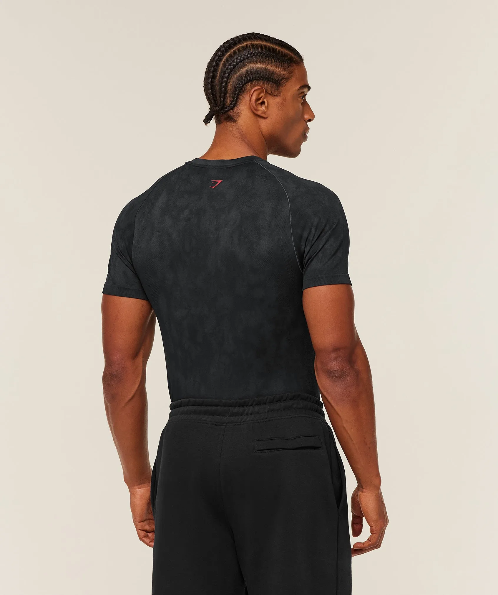 Gymshark Grunge Seamless T-Shirt - Black/Onyx Grey sold by Gymshark product image thumbnail 3