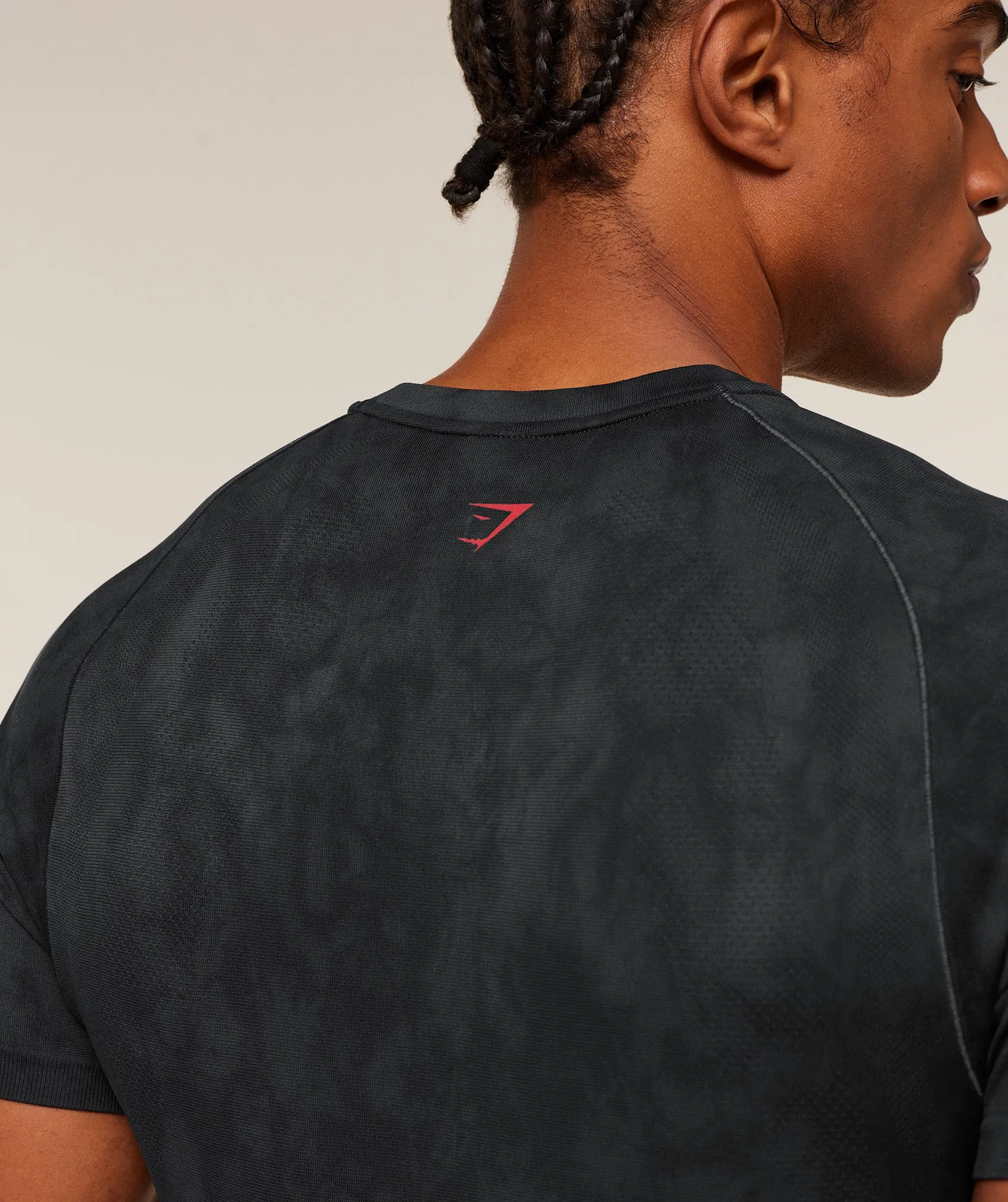 Gymshark Grunge Seamless T-Shirt - Black/Onyx Grey sold by Gymshark product image thumbnail 5