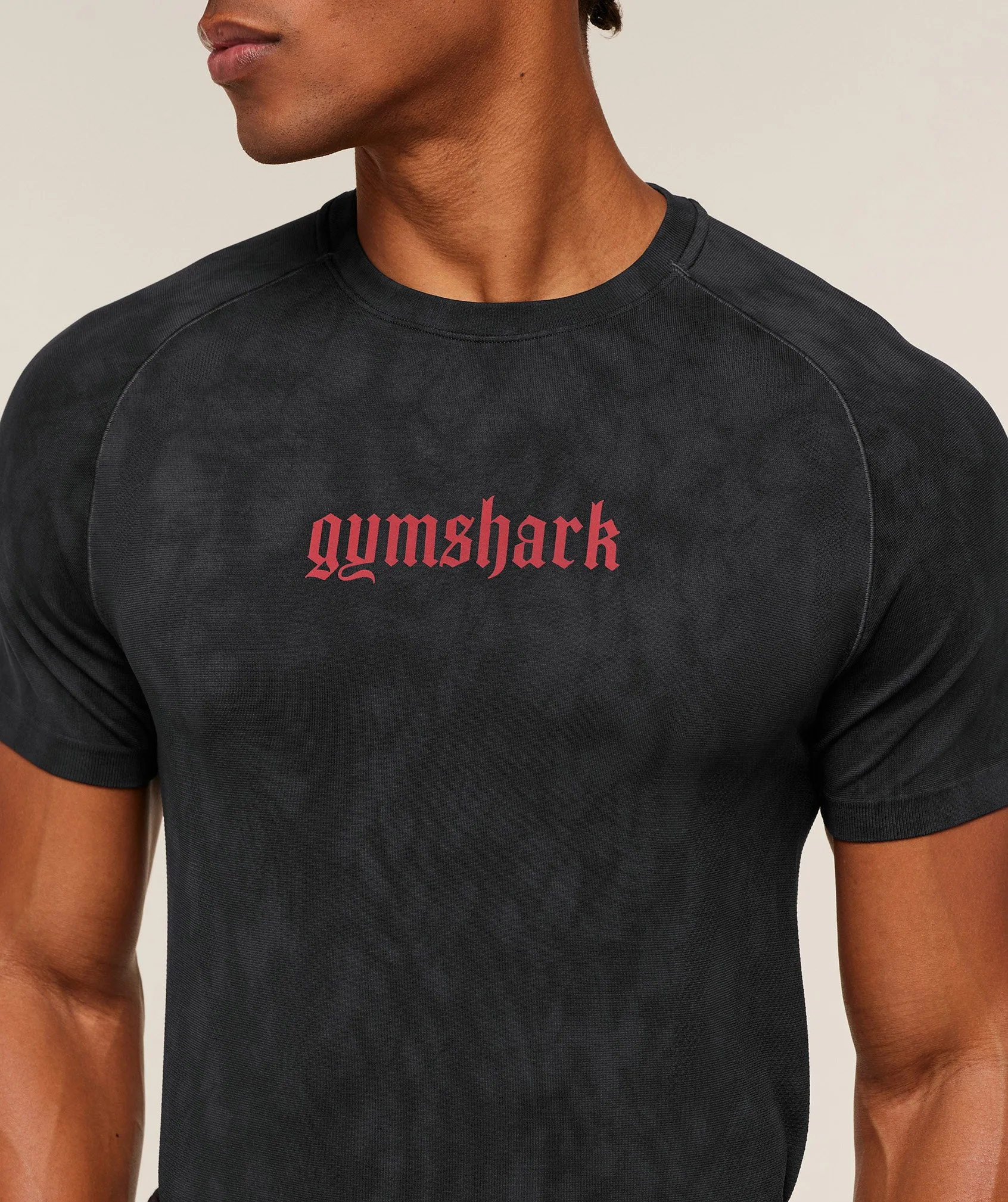 Gymshark Grunge Seamless T-Shirt - Black/Onyx Grey sold by Gymshark product image thumbnail 4