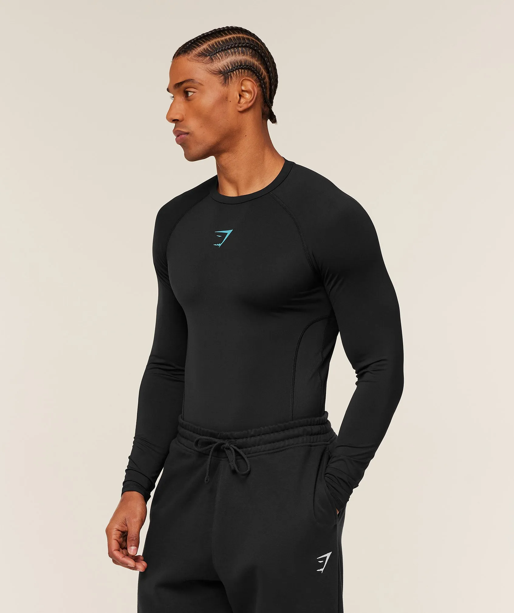Gymshark Element Baselayer Long Sleeve T-Shirt - Black/Brand Blue sold by Gymshark product image thumbnail 3