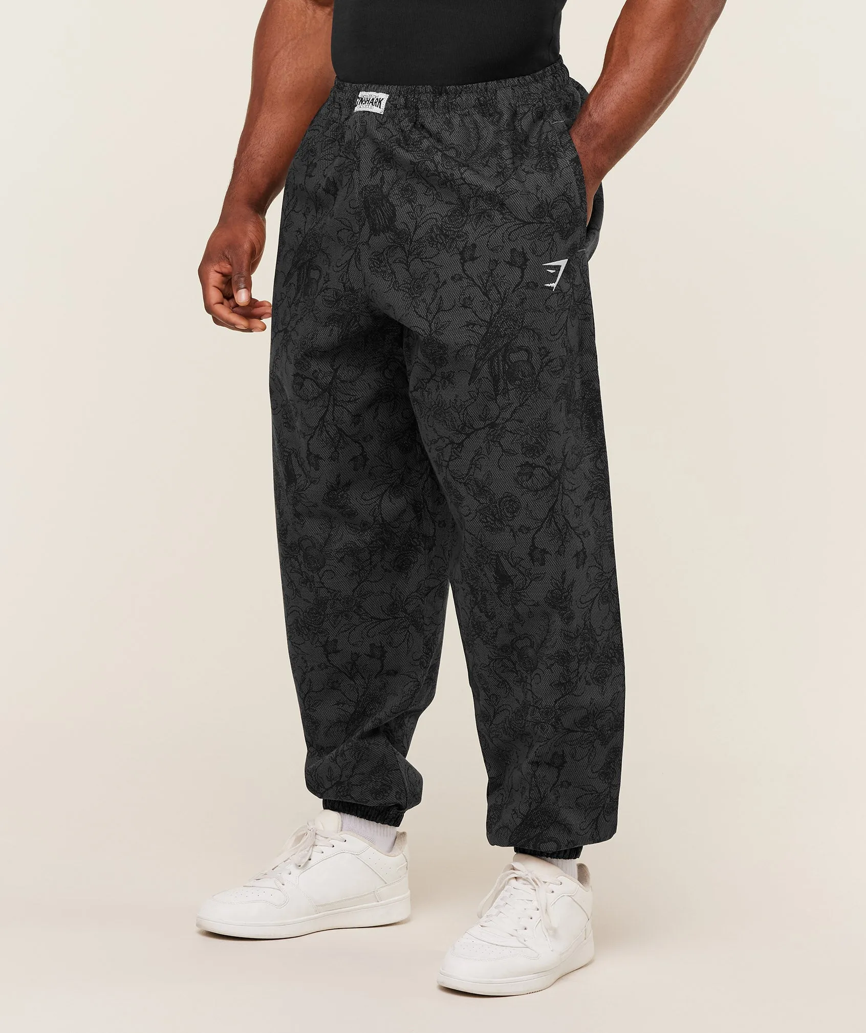 Gymshark Pumper Pants - Black/Onyx Grey sold by Gymshark product image thumbnail 3