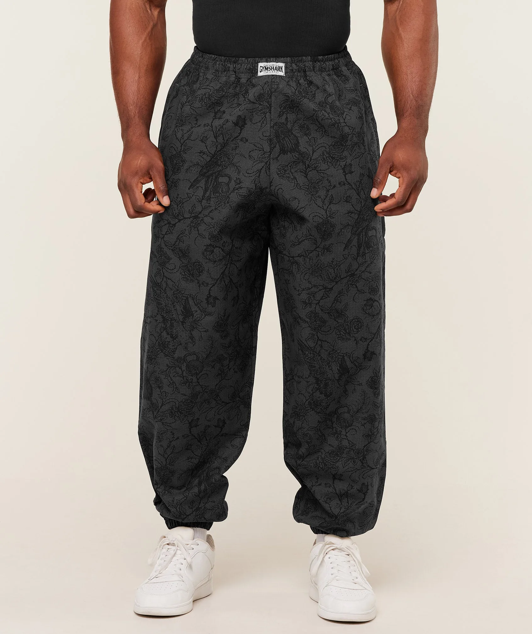 Gymshark Pumper Pants - Black/Onyx Grey sold by Gymshark