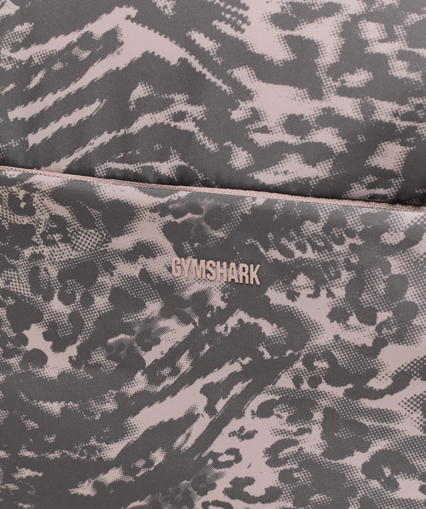 Gymshark Mode Duffle Bag - Dusk Pink sold by Gymshark product image thumbnail 4