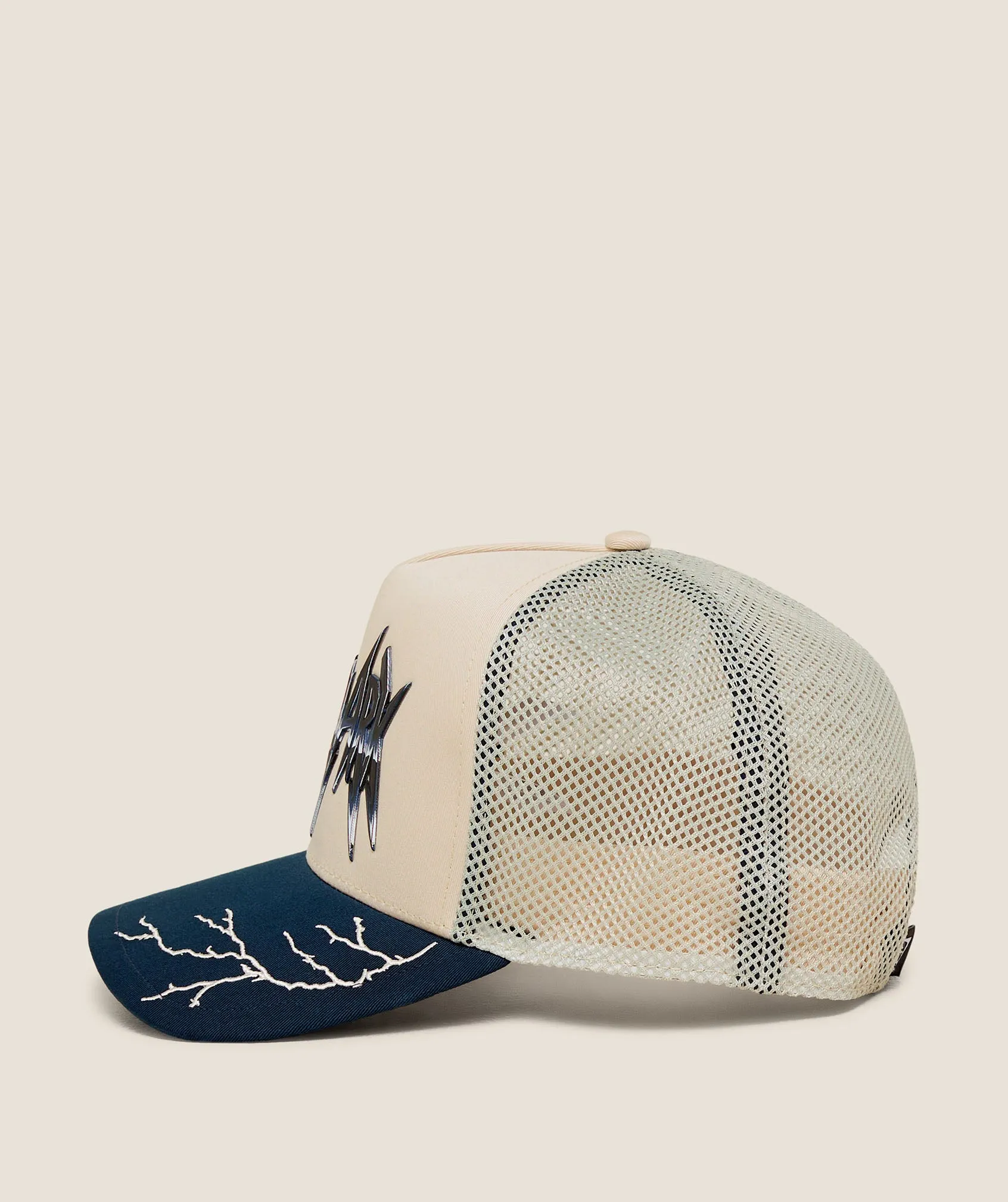 Gymshark Lightning Graphic Trucker Cap - Tinted White sold by Gymshark product image thumbnail 2
