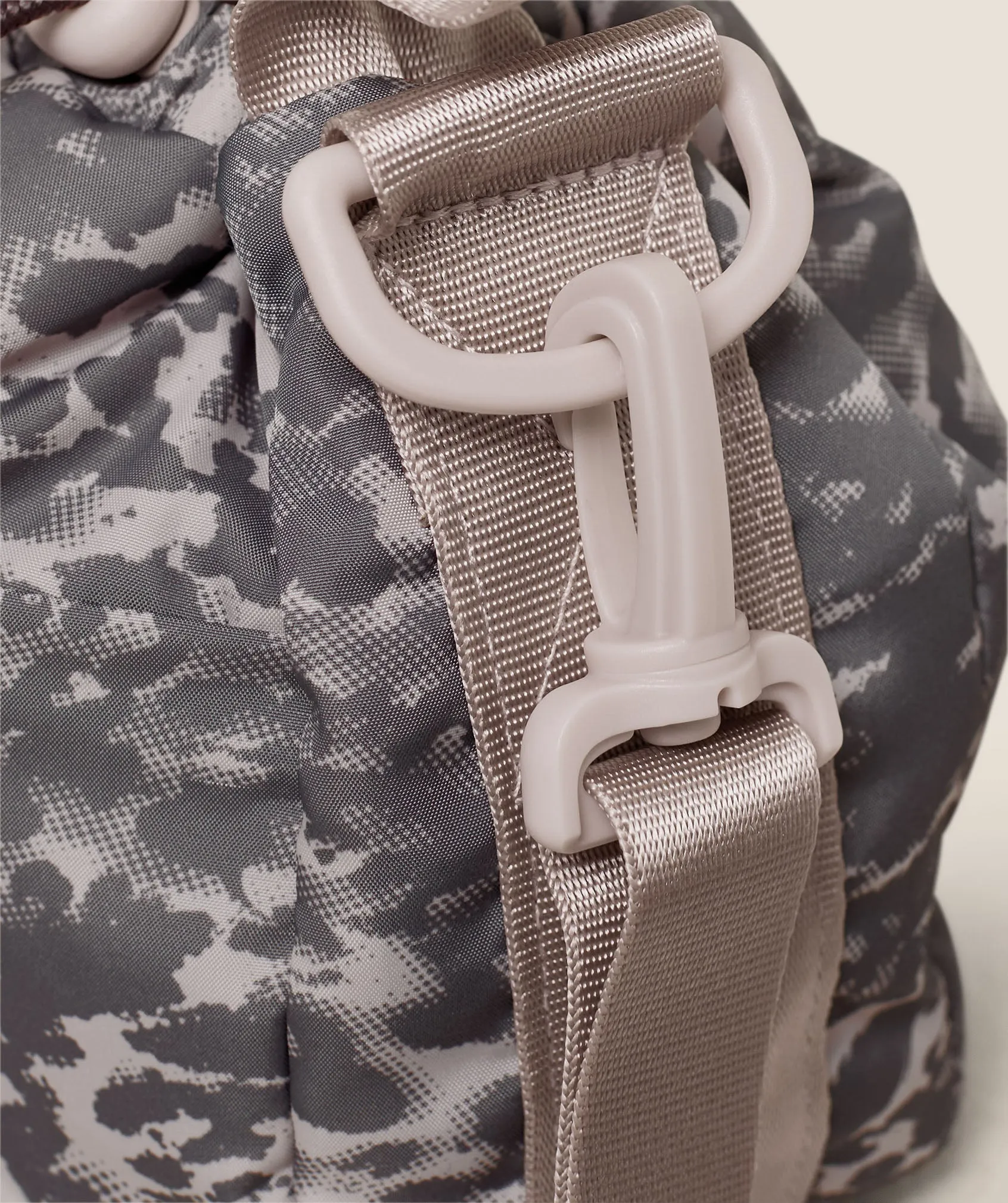 Gymshark Mode Crossbody - Dusk Pink sold by Gymshark product image thumbnail 4