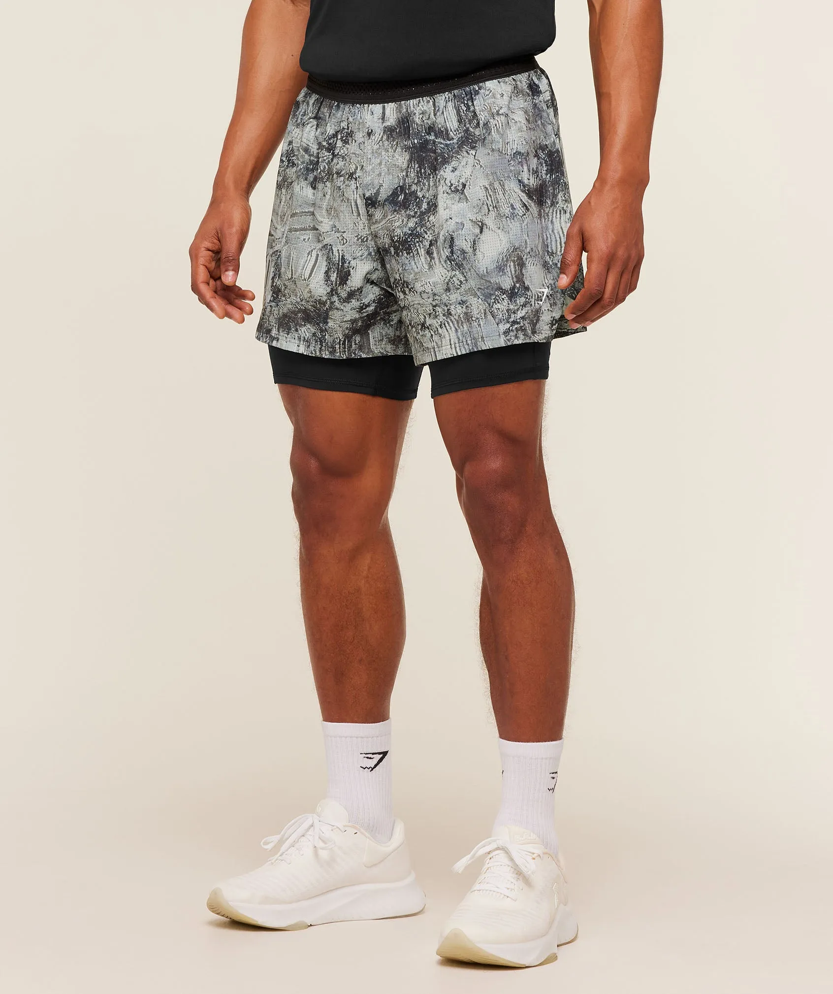 Gymshark Running 4" 2in1 Shorts - Dark Grey / Black sold by Gymshark product image thumbnail 3