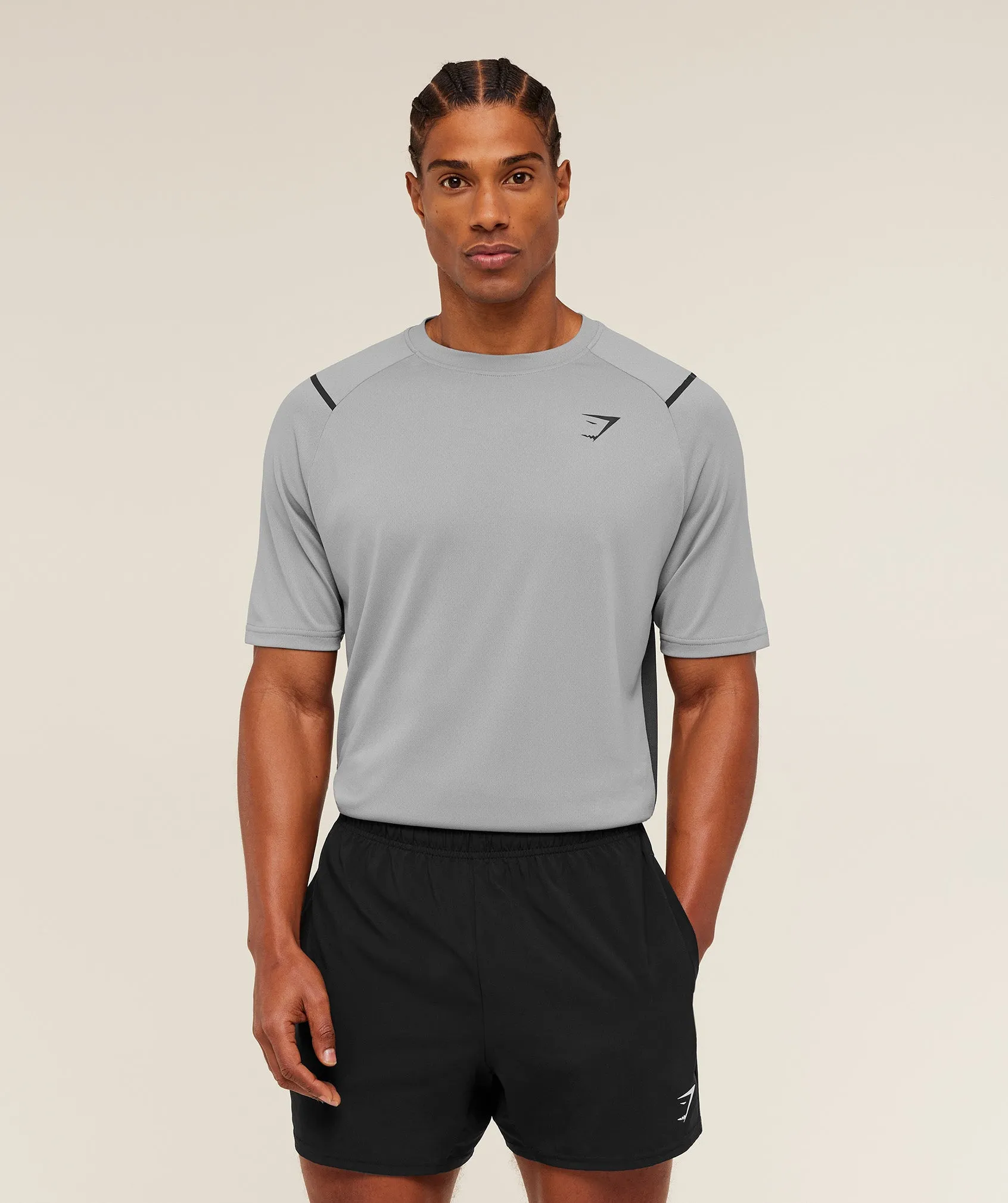Gymshark Arrival Contrast T-Shirt - Smokey Grey / Onyx Grey sold by Gymshark