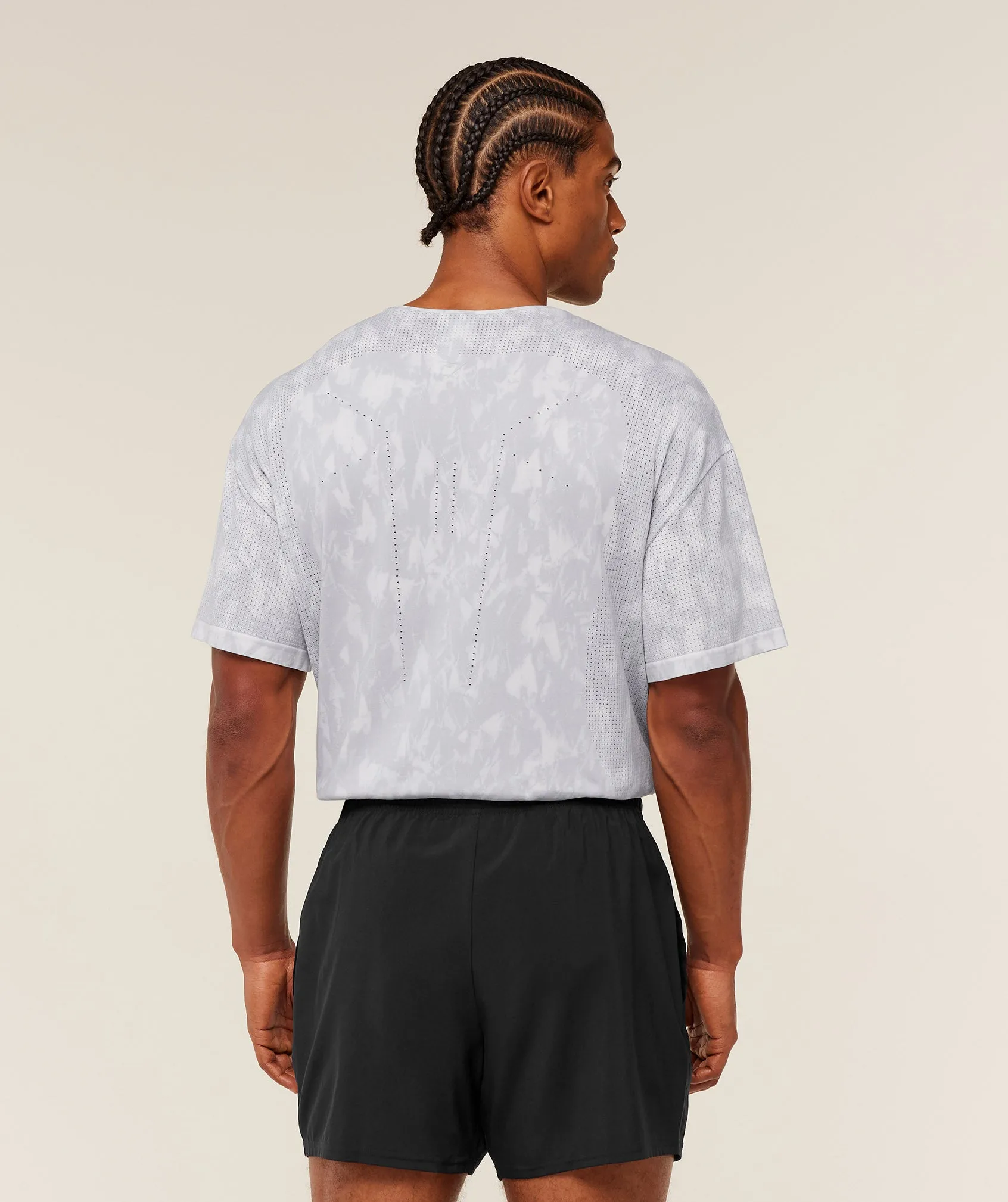 Gymshark Distance Seamless T-Shirt - Light Grey / Light Grey / ACID WASH sold by Gymshark product image thumbnail 2