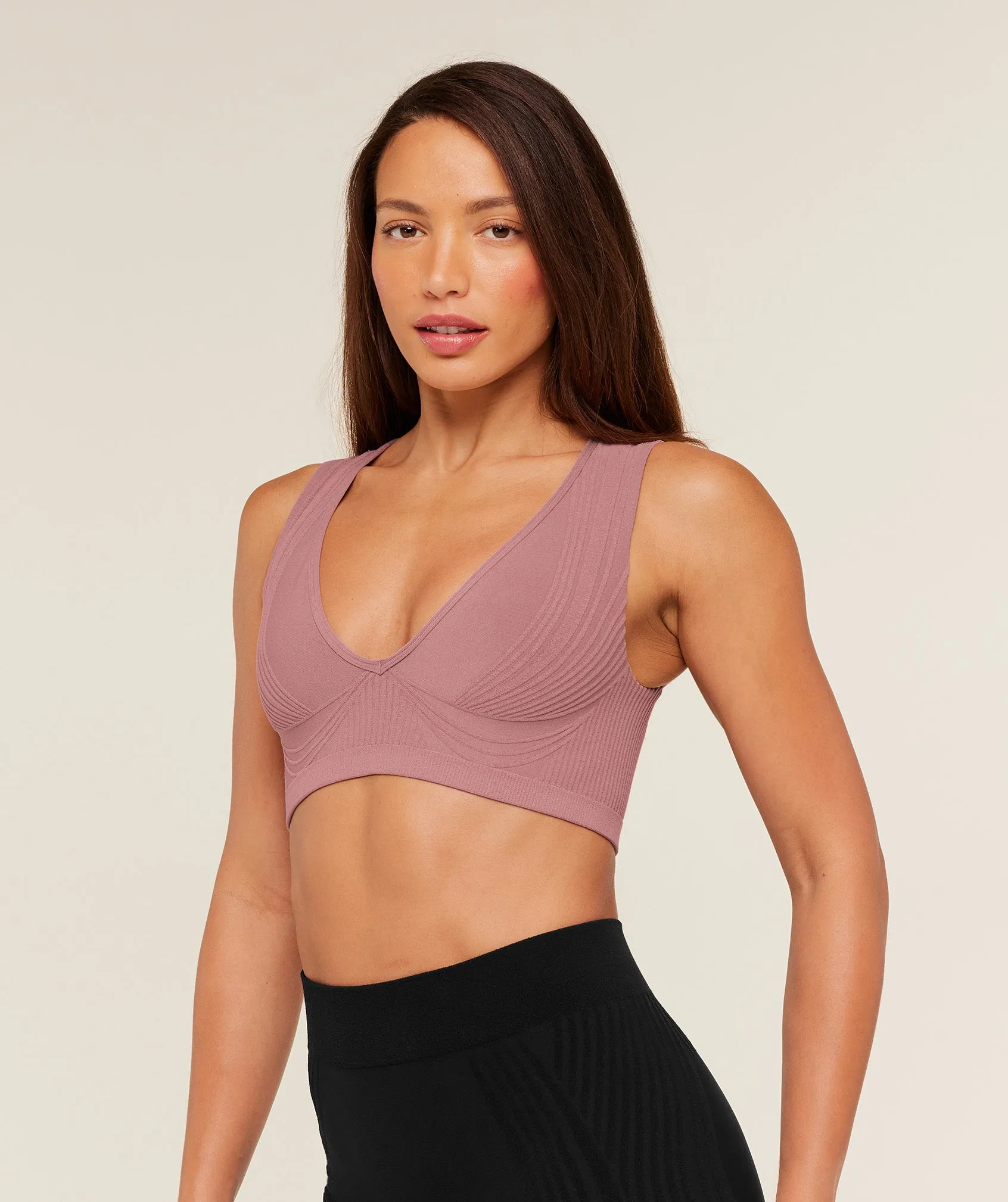 Gymshark Luxe Light Support Sports Bra - Calm Pink sold by Gymshark product image thumbnail 3