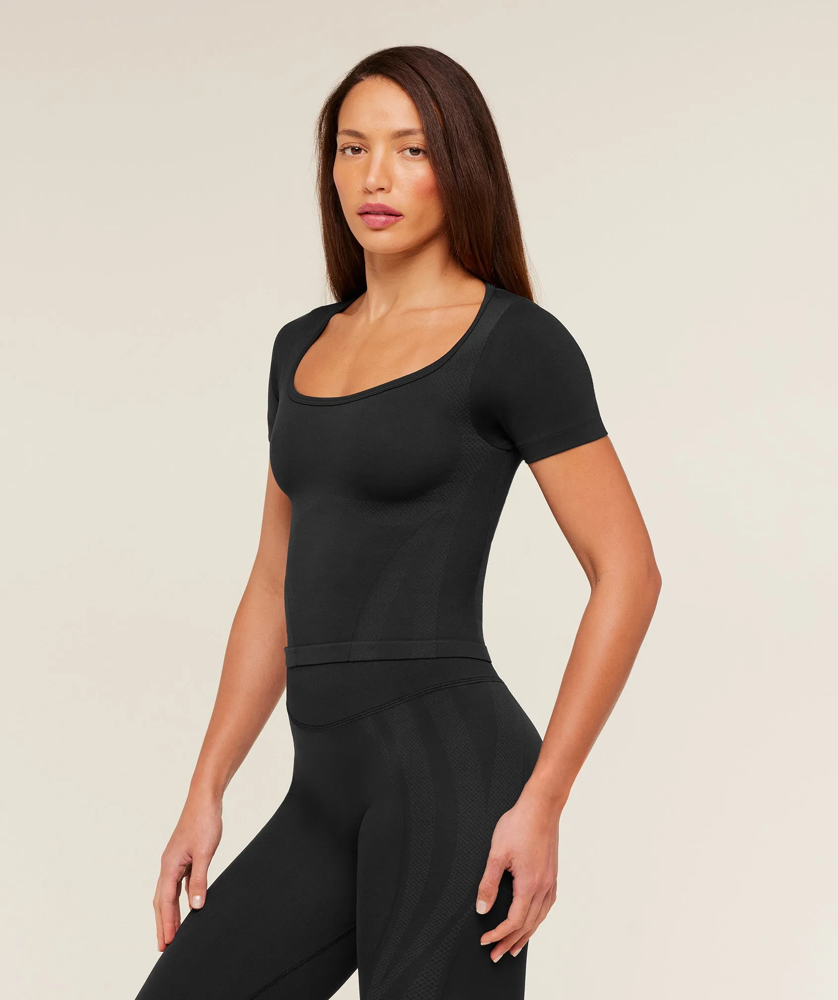 Gymshark Weekend Seamless Short Sleeve Top - GS Black/GS Asphalt Grey sold by Gymshark