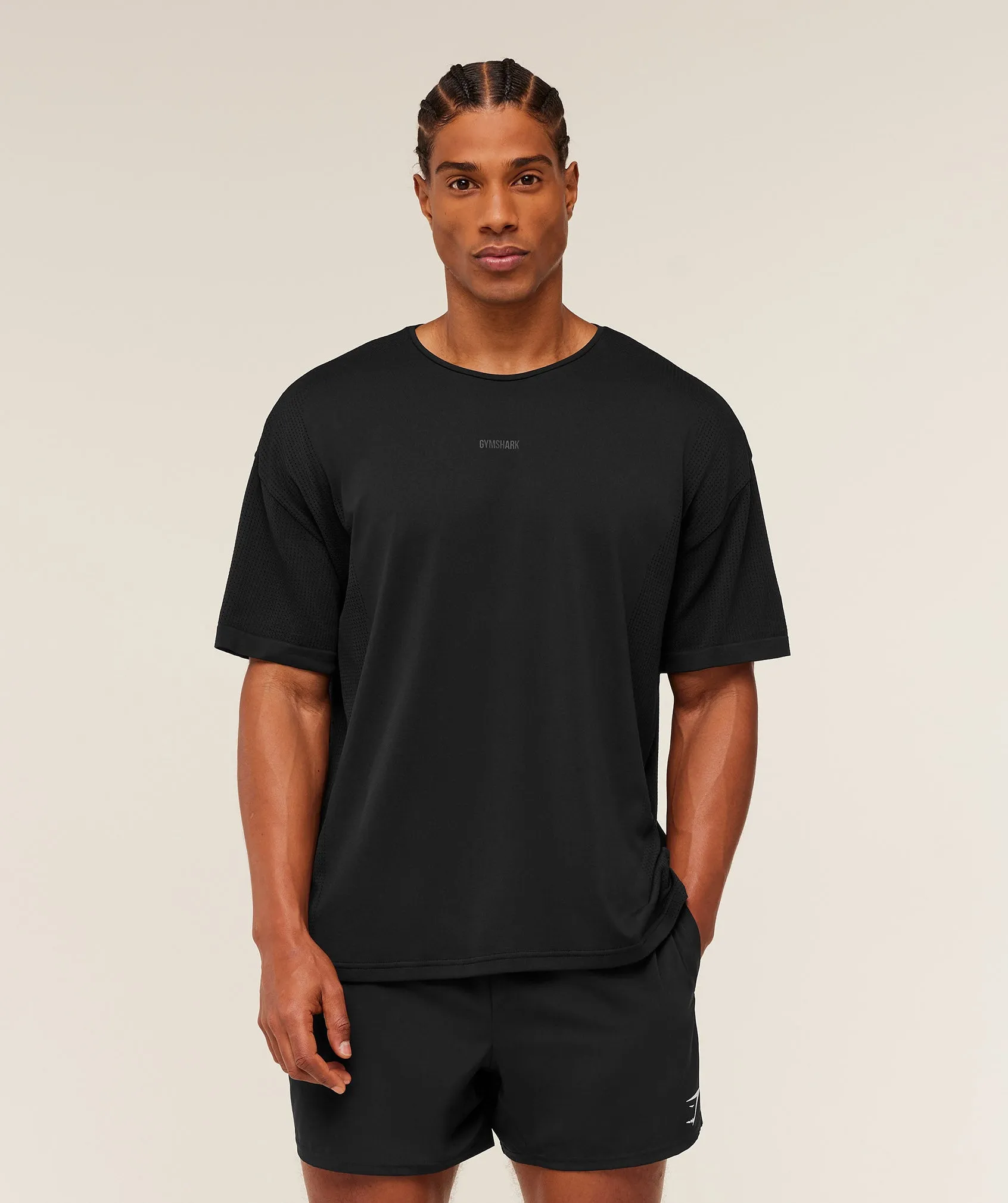 Gymshark Distance Seamless T-Shirt - Black sold by Gymshark product image thumbnail 4