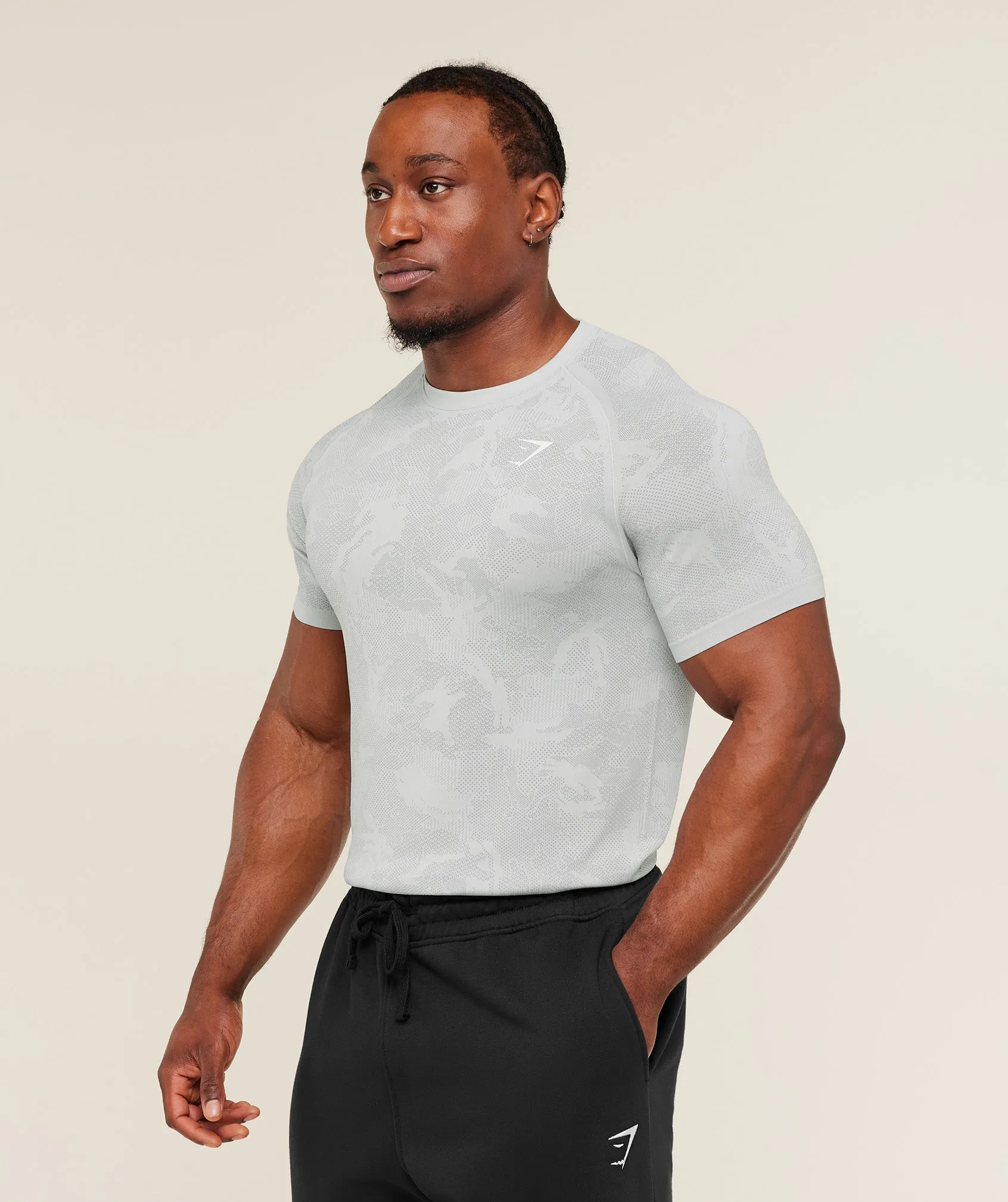 Gymshark Geo Seamless T-Shirt - Light Grey/Smokey Grey sold by Gymshark product image thumbnail 3