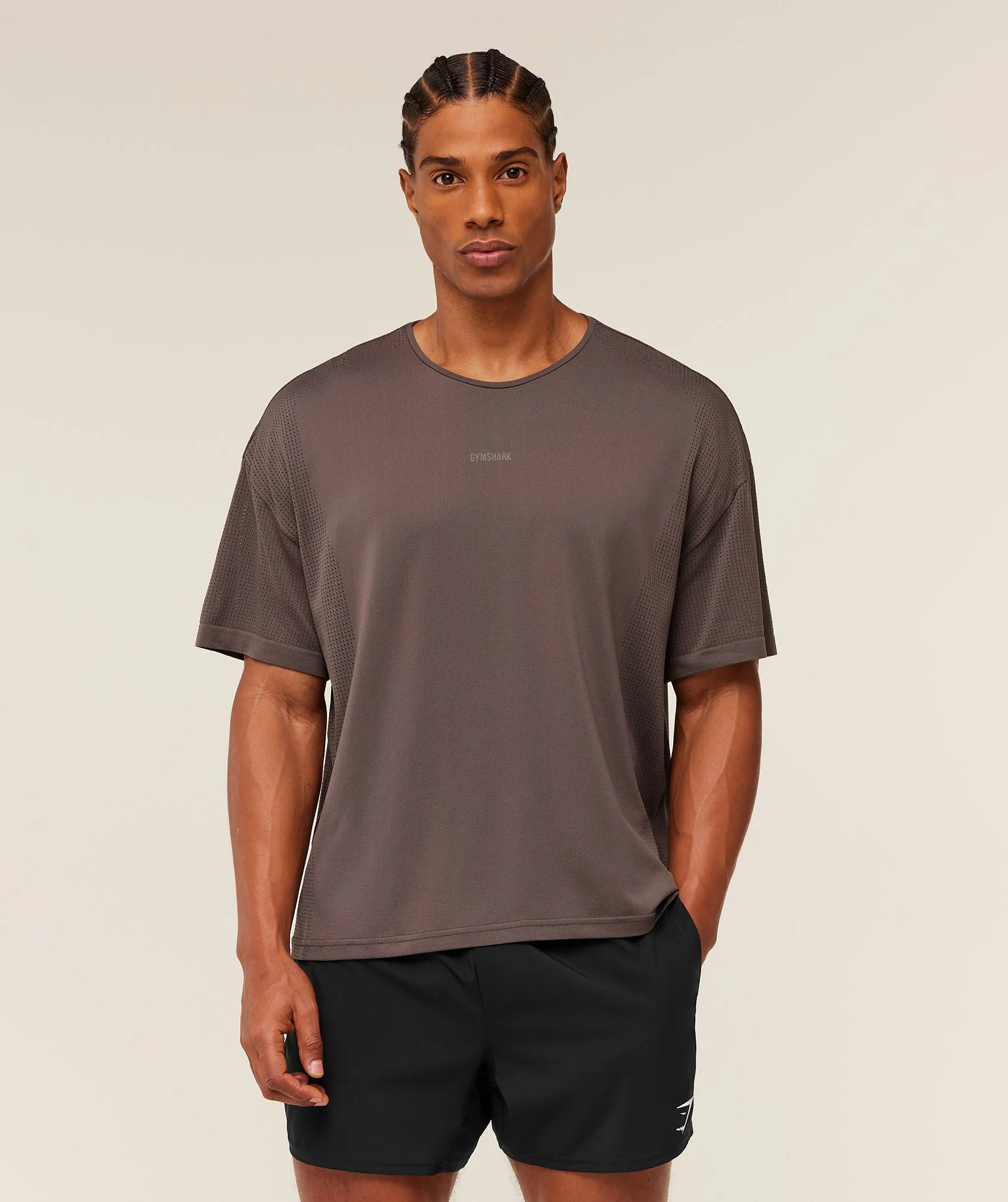 Gymshark Distance Seamless T-Shirt - Cool Brown / Cool Brown sold by Gymshark product image thumbnail 4