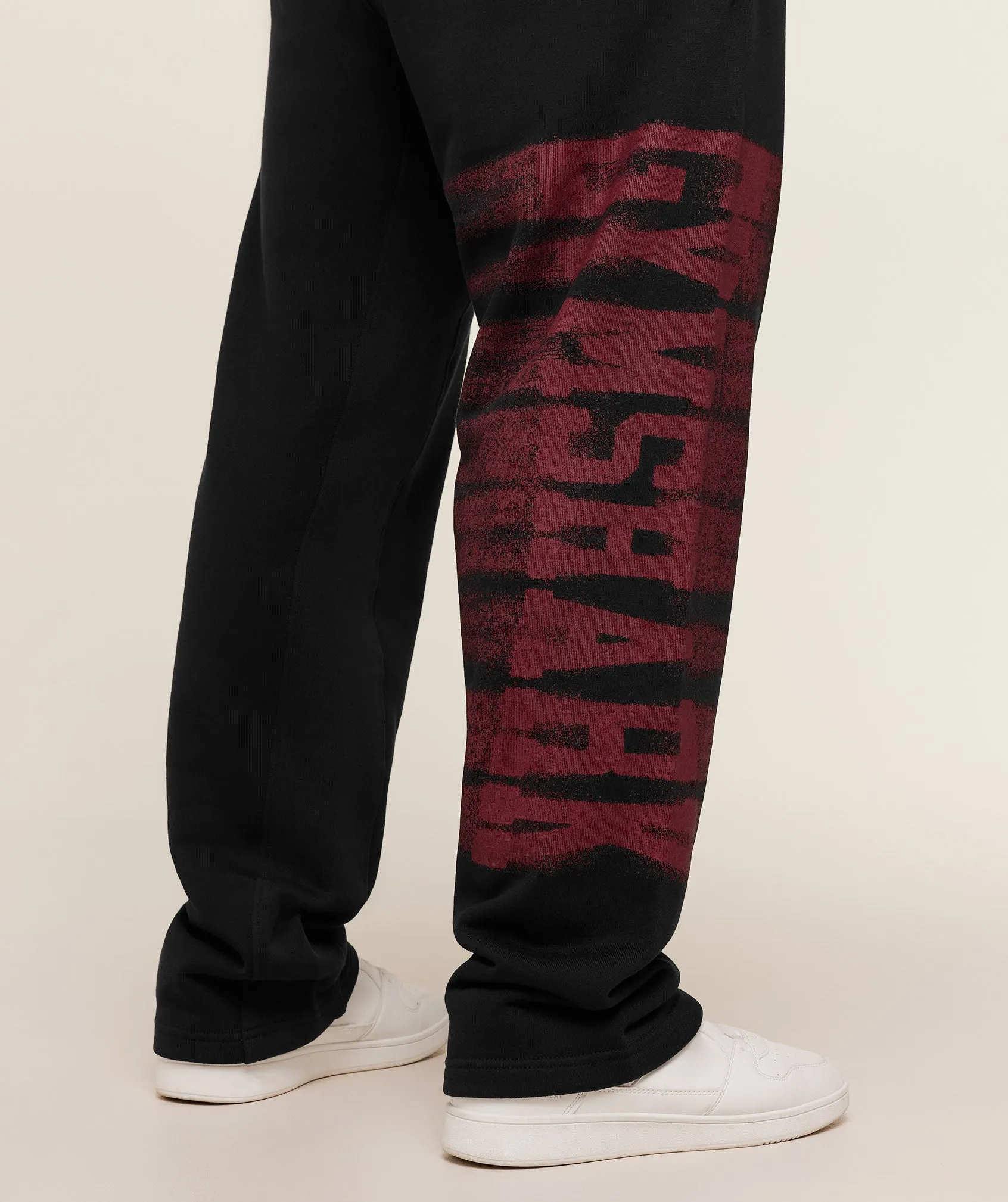 Gymshark Fade Graphic Straight Leg Pants - Black/Sets Red sold by Gymshark product image thumbnail 4