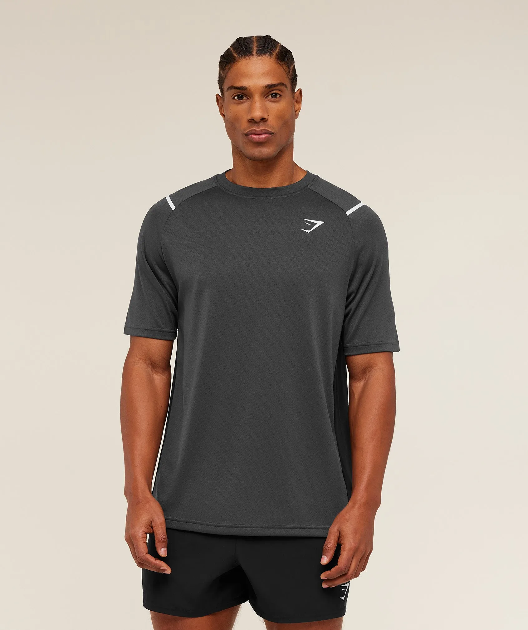 Gymshark Arrival Contrast T-Shirt - GS Onyx Grey/GS Black sold by Gymshark product image thumbnail 4