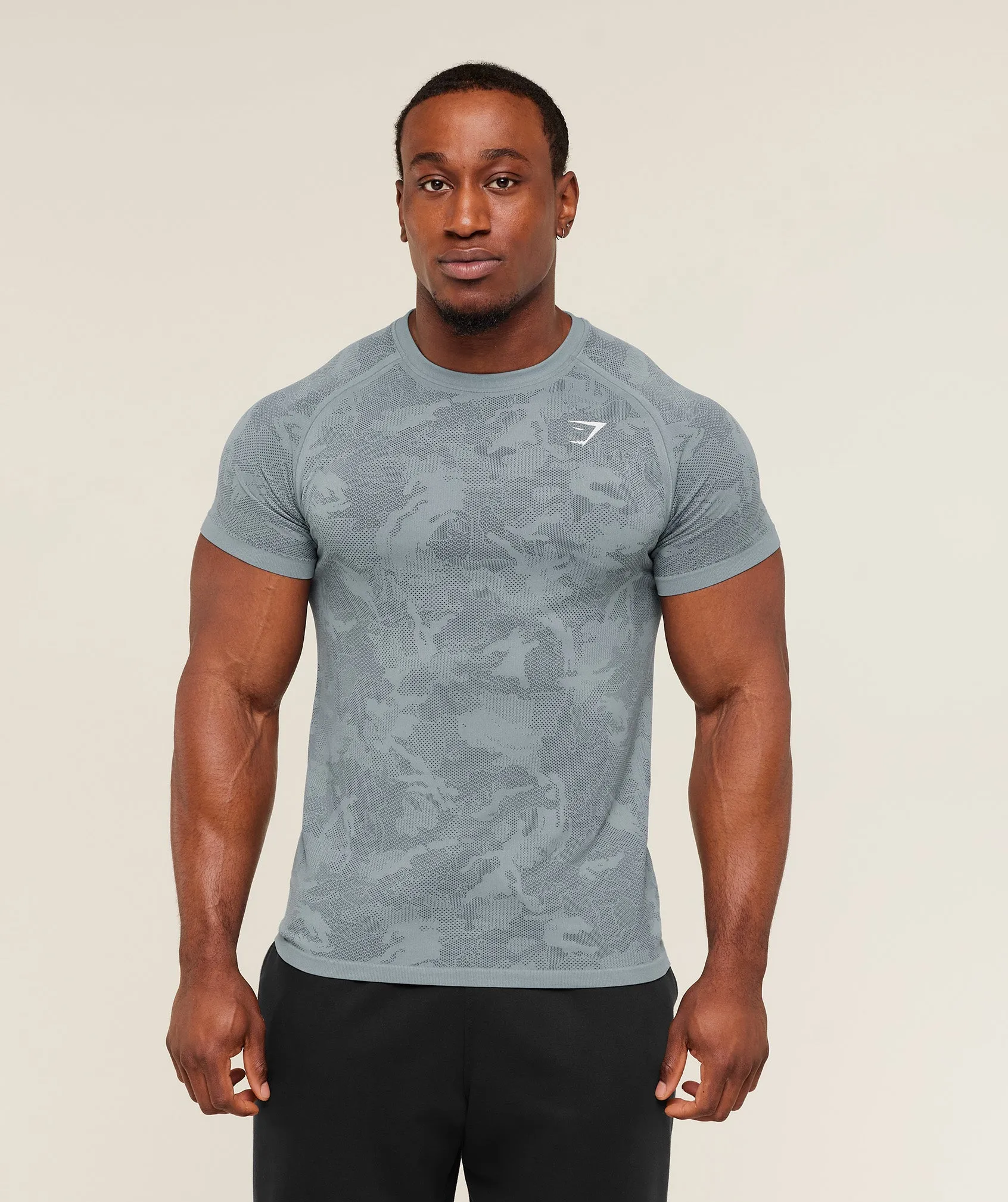 Gymshark Geo Seamless T-Shirt - Storm Blue / Stealth Blue sold by Gymshark product image thumbnail 4