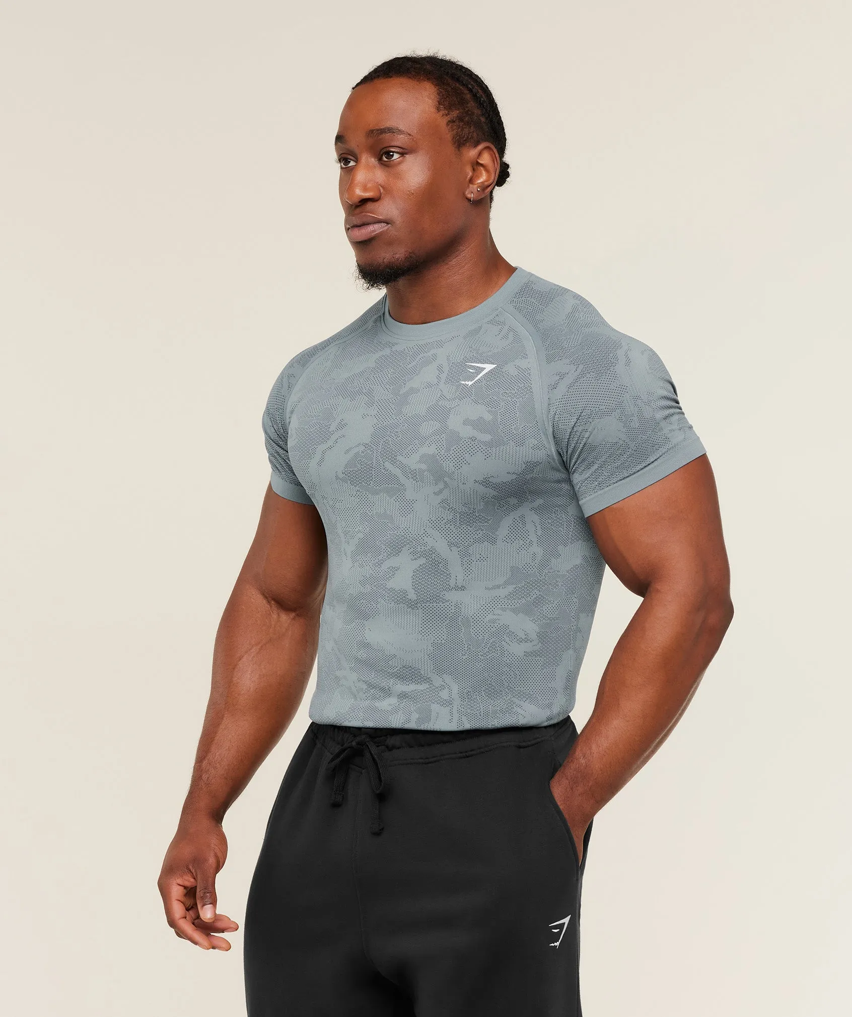 Gymshark Geo Seamless T-Shirt - Storm Blue / Stealth Blue sold by Gymshark product image thumbnail 3