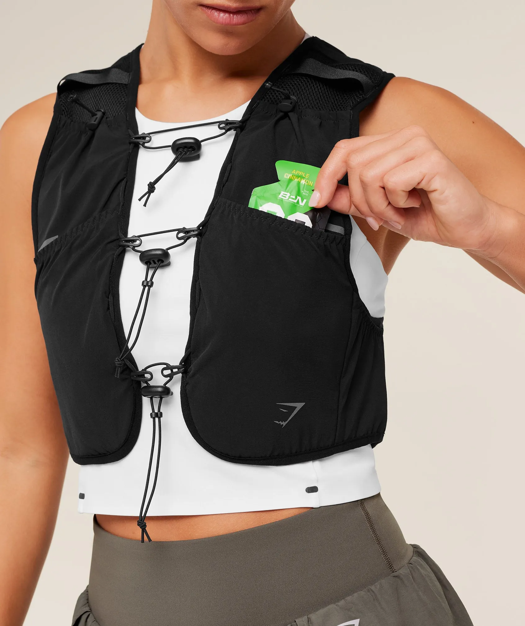 Gymshark Running Elite Hydration Vest - Black sold by Gymshark product image thumbnail 4