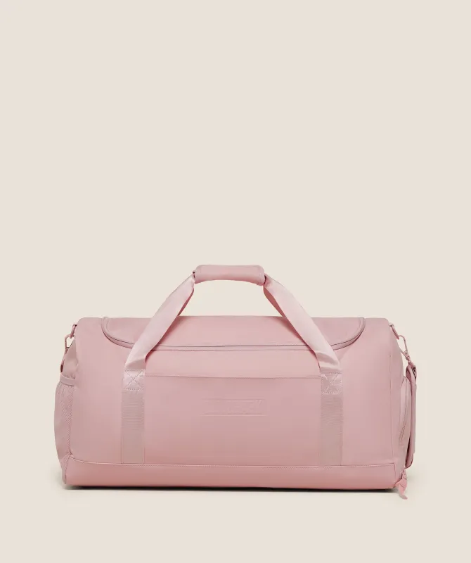 Gymshark Everyday Holdall Small - Light Pink made by Gymshark
