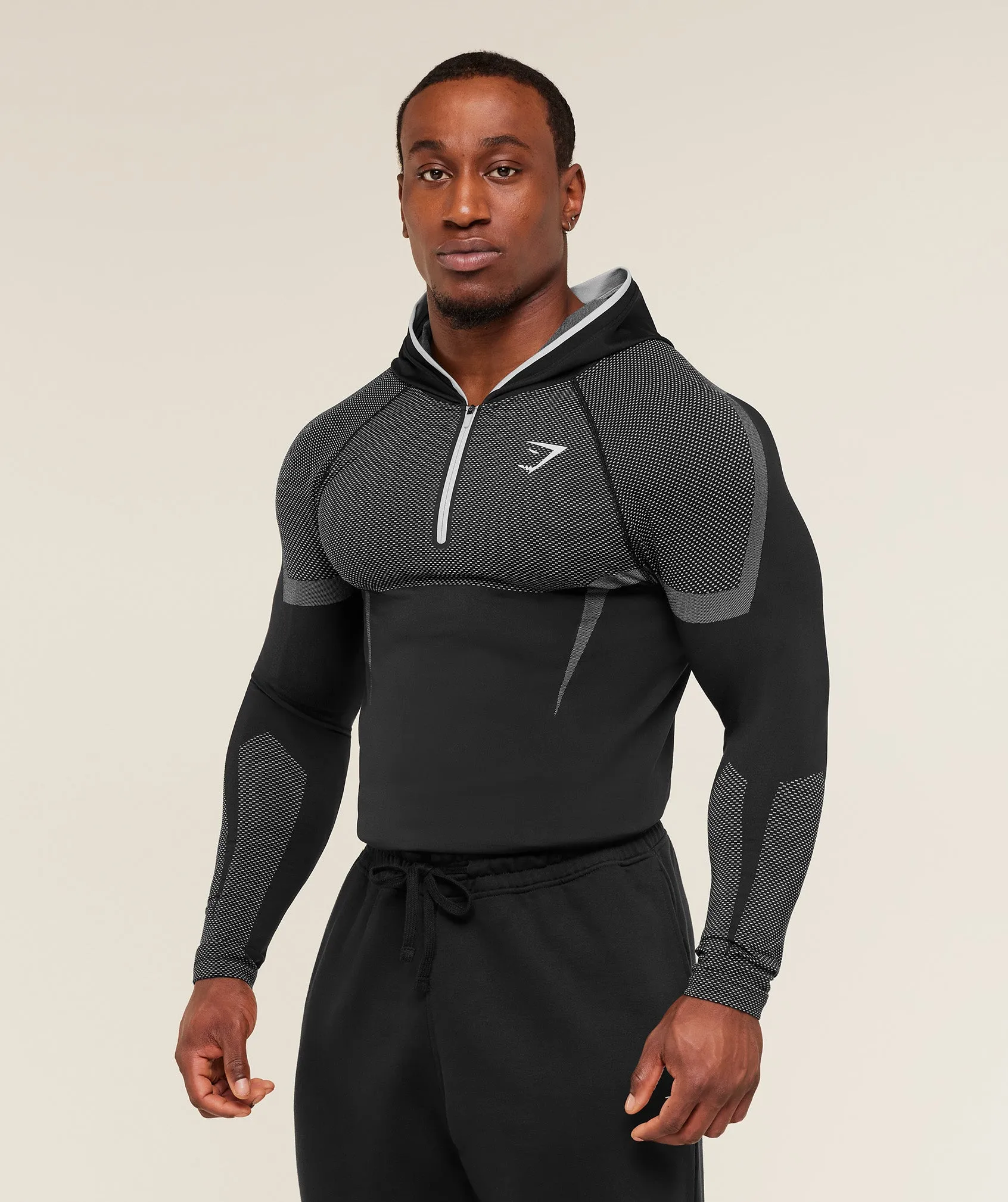 Gymshark Onyx 5.0 Seamless Hoodie - Black/Light Grey sold by Gymshark product image thumbnail 5
