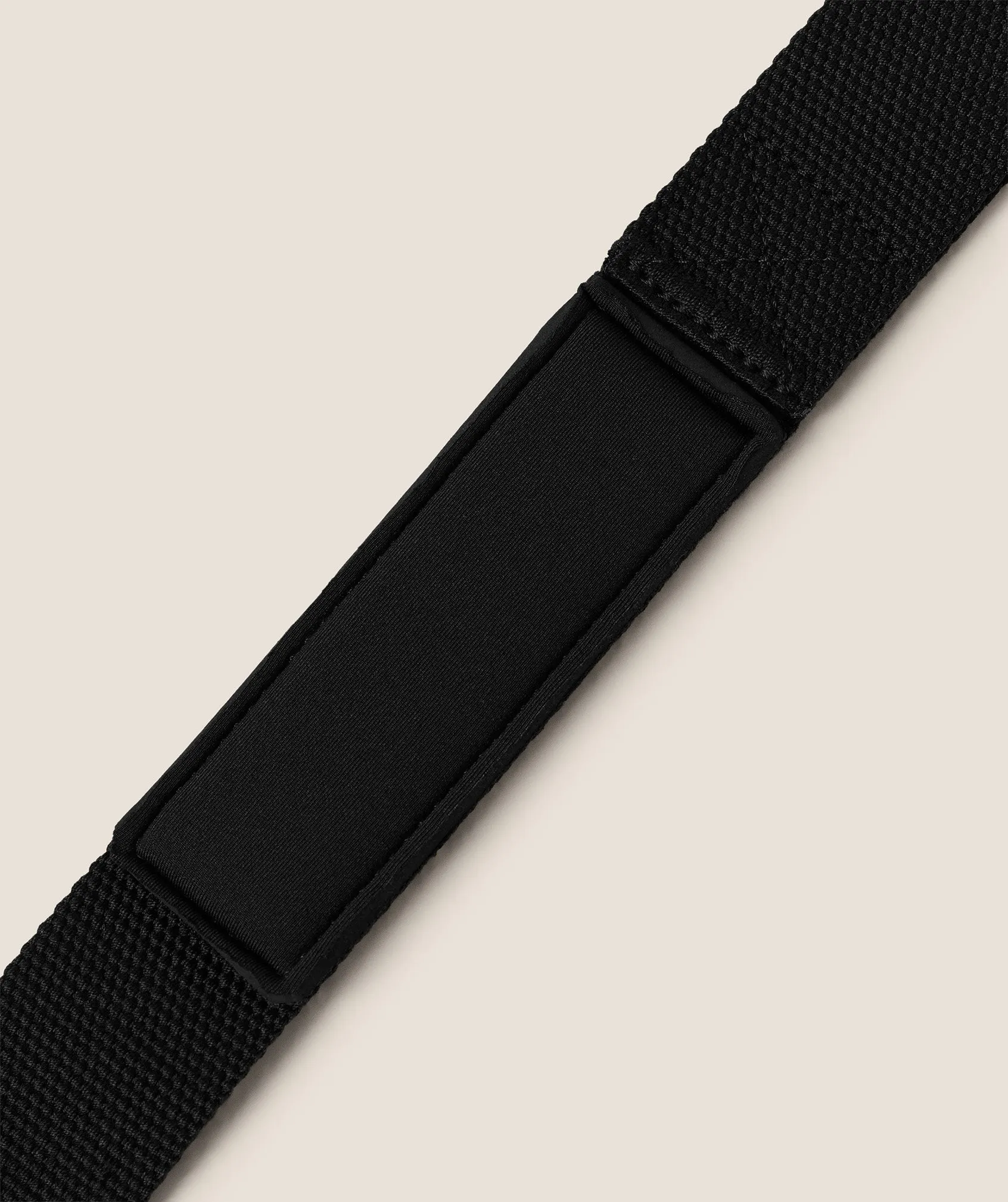Gymshark Silicone Lifting Straps - Black sold by Gymshark product image thumbnail 3