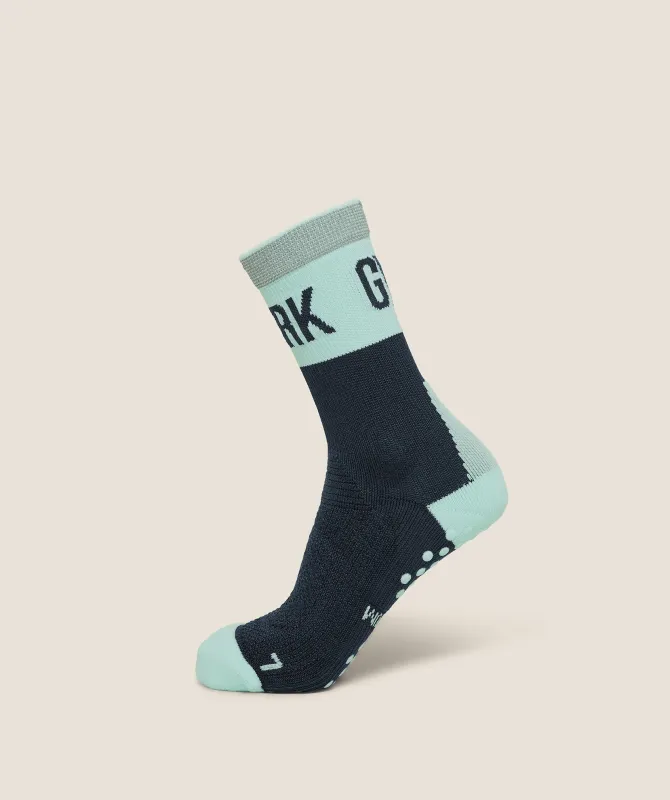 Gymshark Hybrid Training Grip Socks Single - Black/Pop Turquoise made by Gymshark