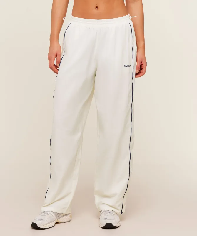 Gymshark To From Pants - Soft White/Stealth Blue made by Gymshark