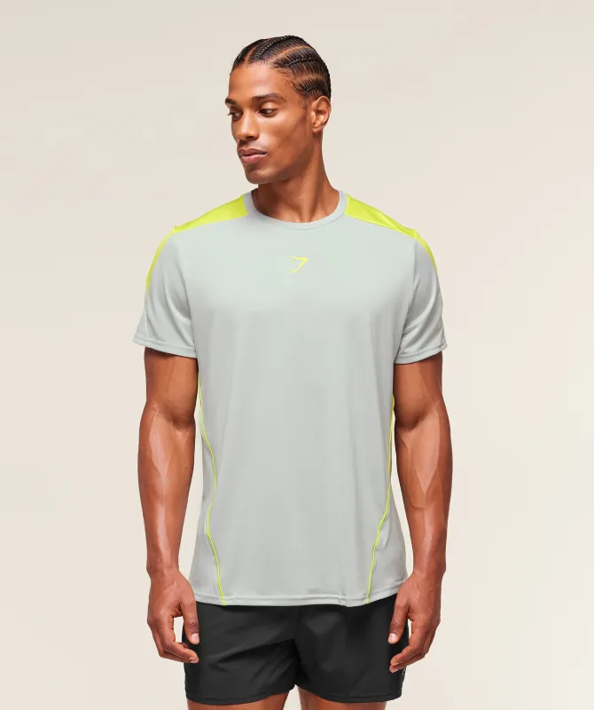 Gymshark Arrival Block T-Shirt - Light Grey made by Gymshark