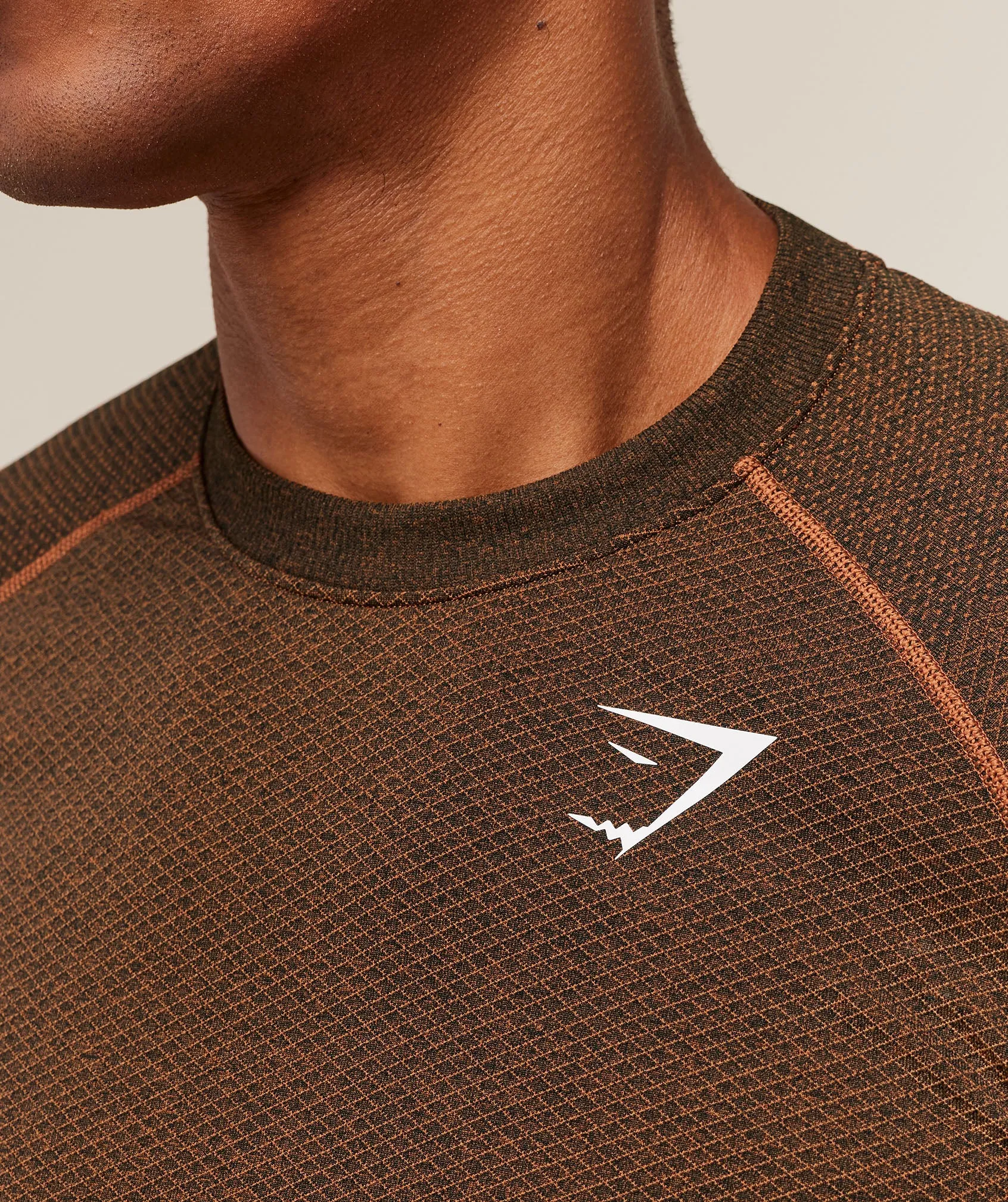 Gymshark Vital Seamless T-Shirt - Black/Spiced Brown sold by Gymshark product image thumbnail 4