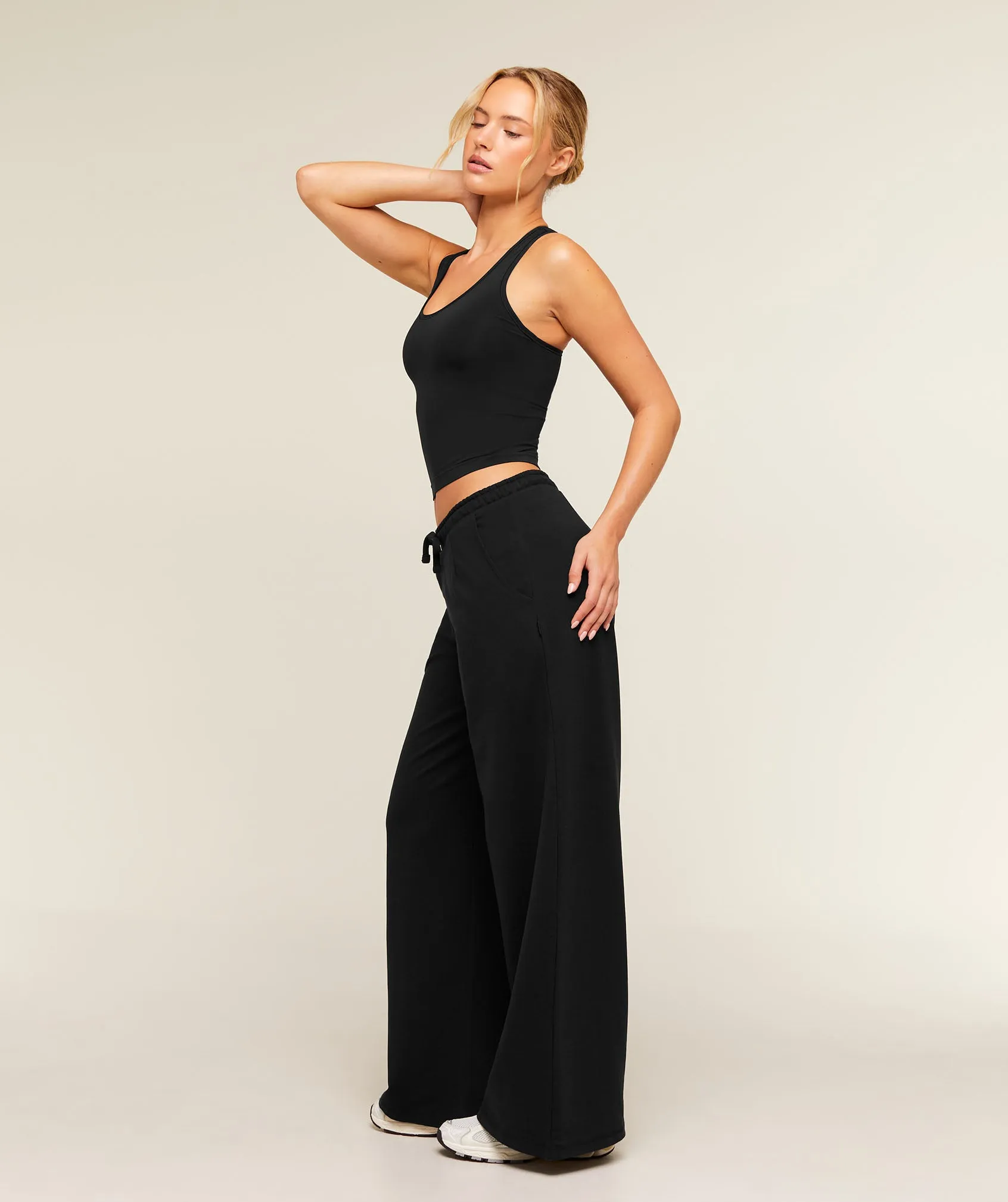 Gymshark FeatherForm Tank - Black sold by Gymshark product image thumbnail 5