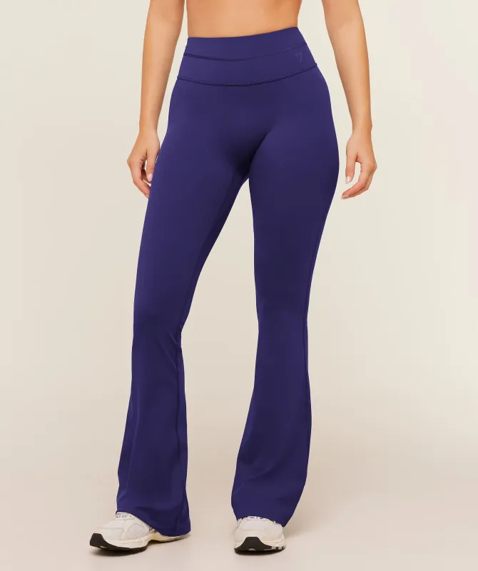 Gymshark Crossover Back Flared Leggings - Indigo Purple made by Gymshark