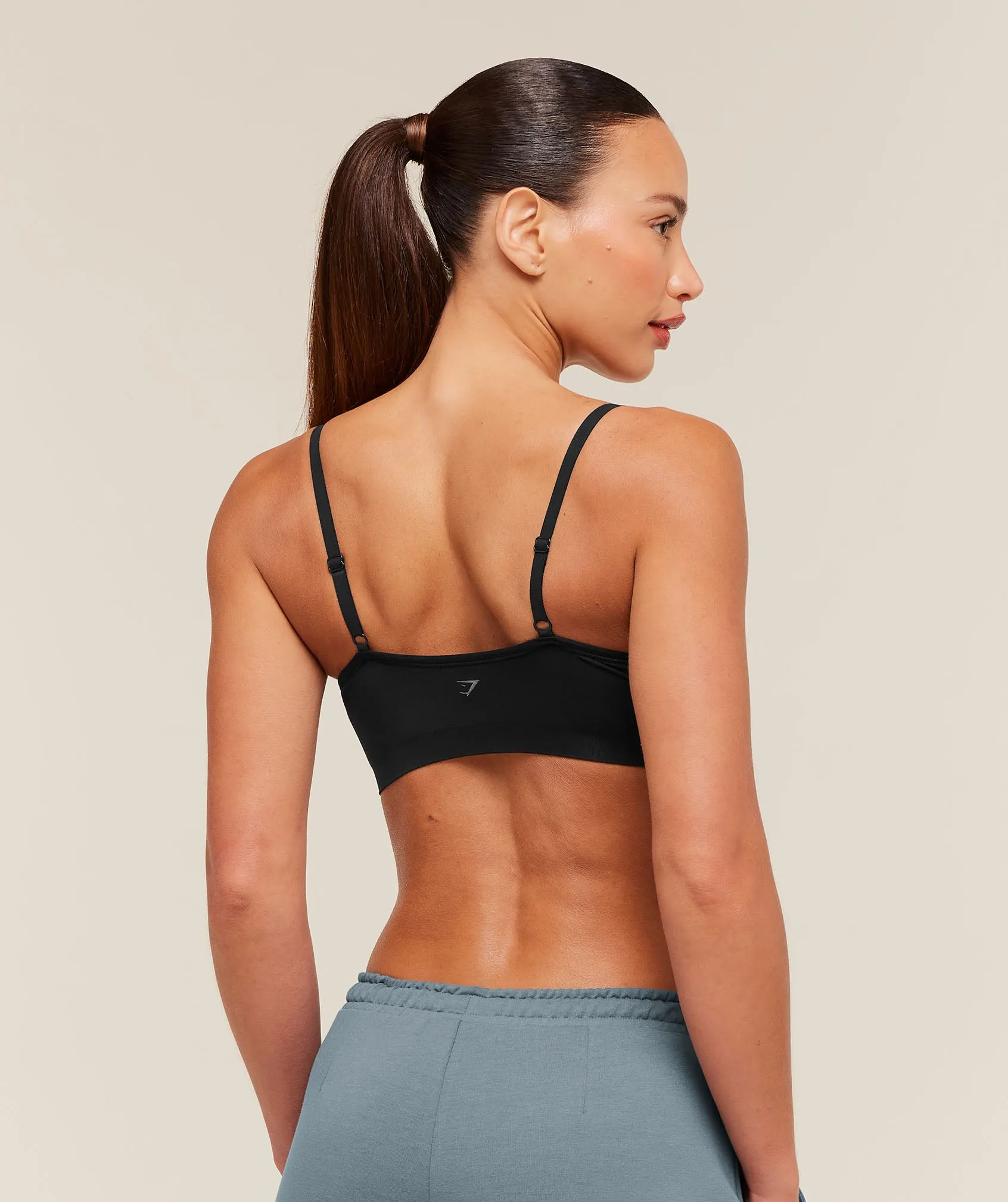 Gymshark FeatherForm V-Neck Bralette - Black sold by Gymshark product image thumbnail 2
