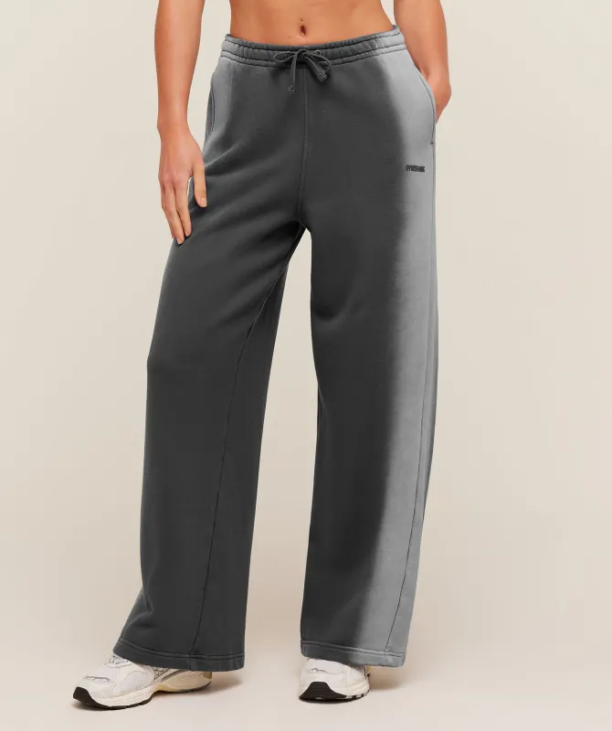 Gymshark Pump Washed Straight Leg Joggers - Onyx Grey/Stratus Grey made by Gymshark