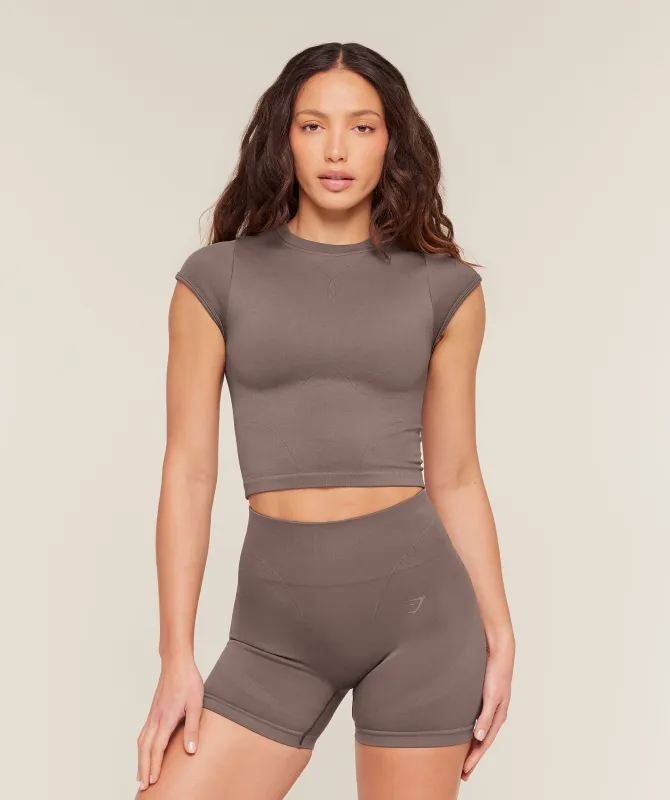 Gymshark Poise Crew Neck Short Sleeve Top - Cool Brown made by Gymshark