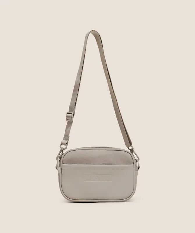 Gymshark Everyday Camera Bag - Mushroom Grey made by Gymshark