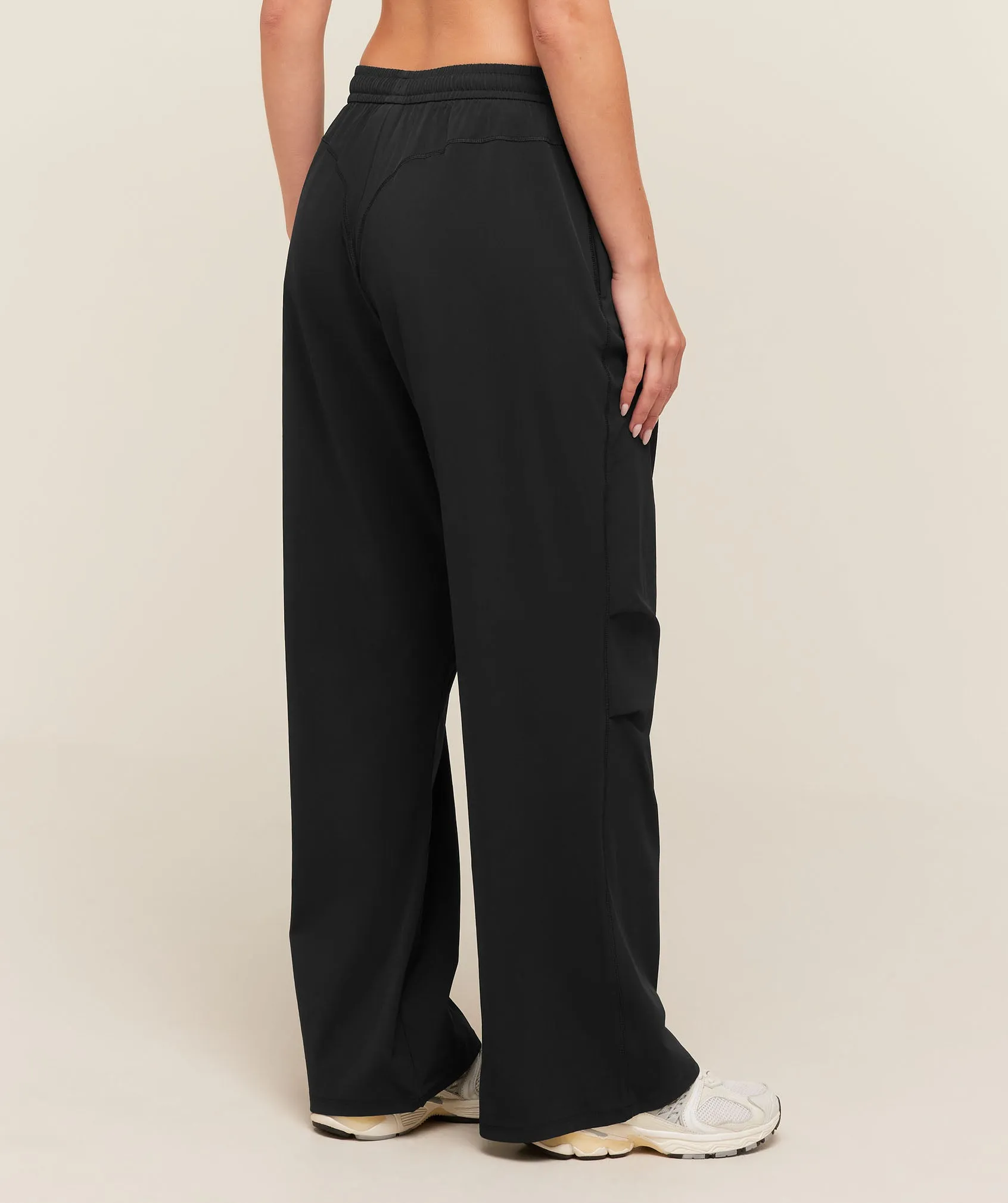 Gymshark Pump Straight Leg Pants - Black sold by Gymshark product image thumbnail 2