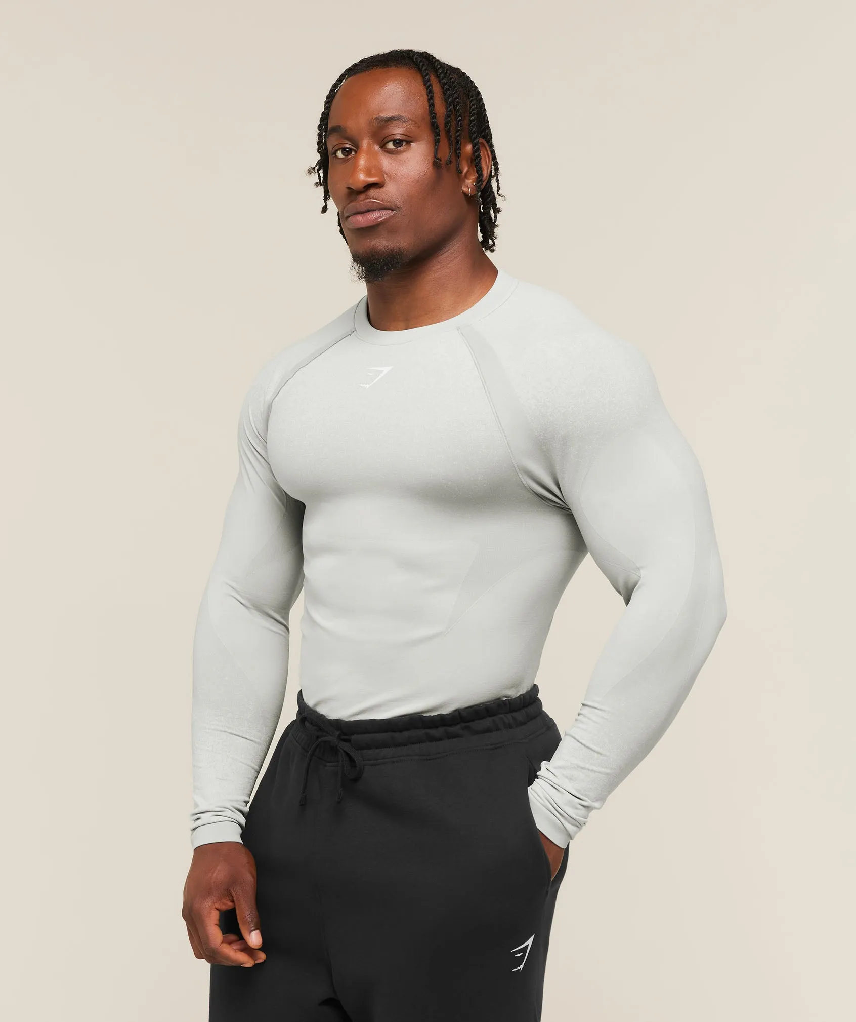 Gymshark Shadow Seamless Long Sleeve T-Shirt - Light Grey sold by Gymshark product image thumbnail 3