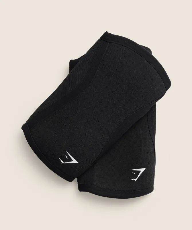 Gymshark Knee Sleeves 7mm - Black made by Gymshark